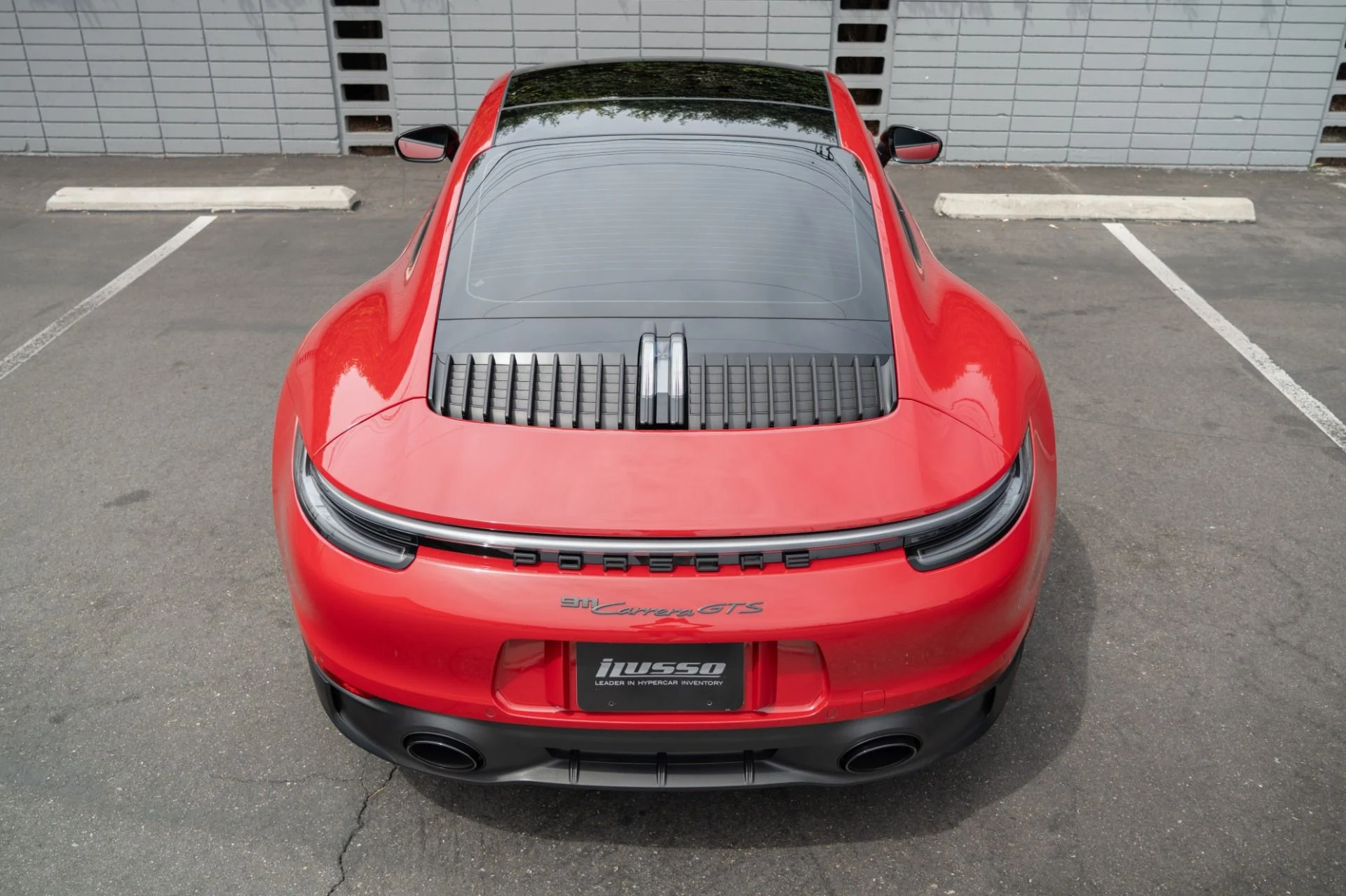 mph033_2088081539_Used_2024_Porsche_911_Carrera_GTS_1756425318_cc9a59d152