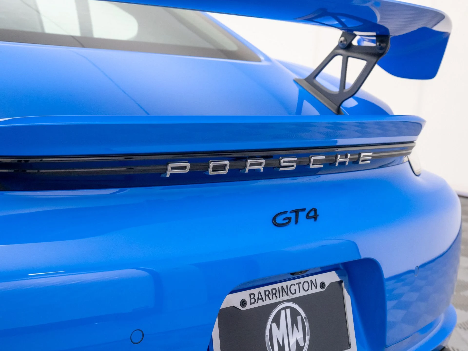 mph033_2092105170_13adb29fd93bf6843d7a7280864b61a0x_afa2376a7f