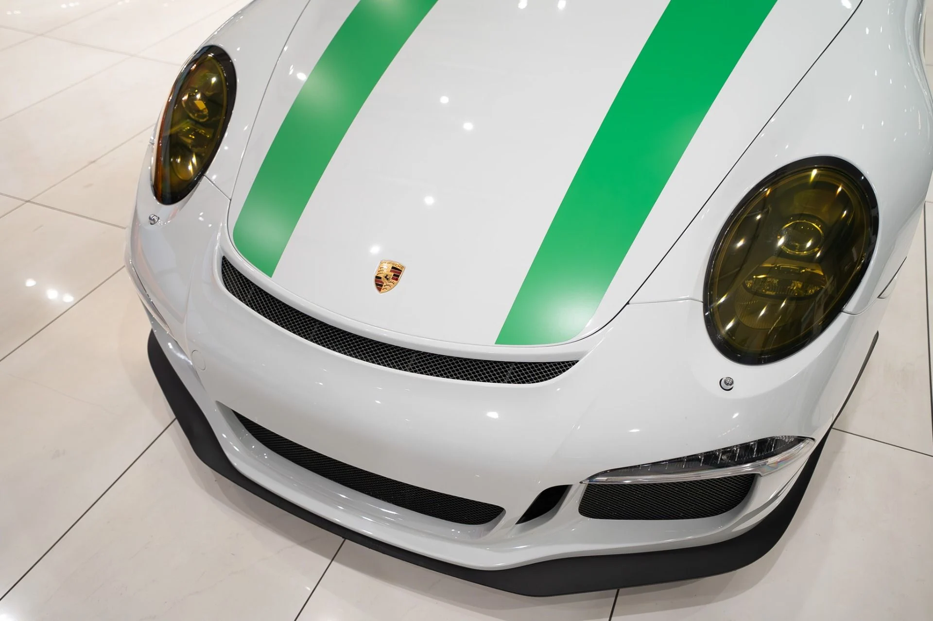 mph033_2106293180_13450_p34_l_b076d96e3d