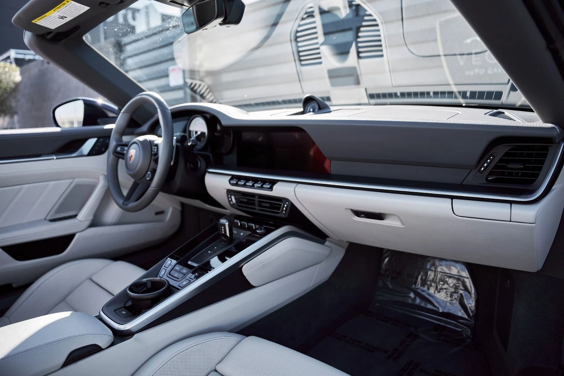 mph033_210757300_Used_2022_Porsche_911_Turbo_S_1770670635_c0729295ec