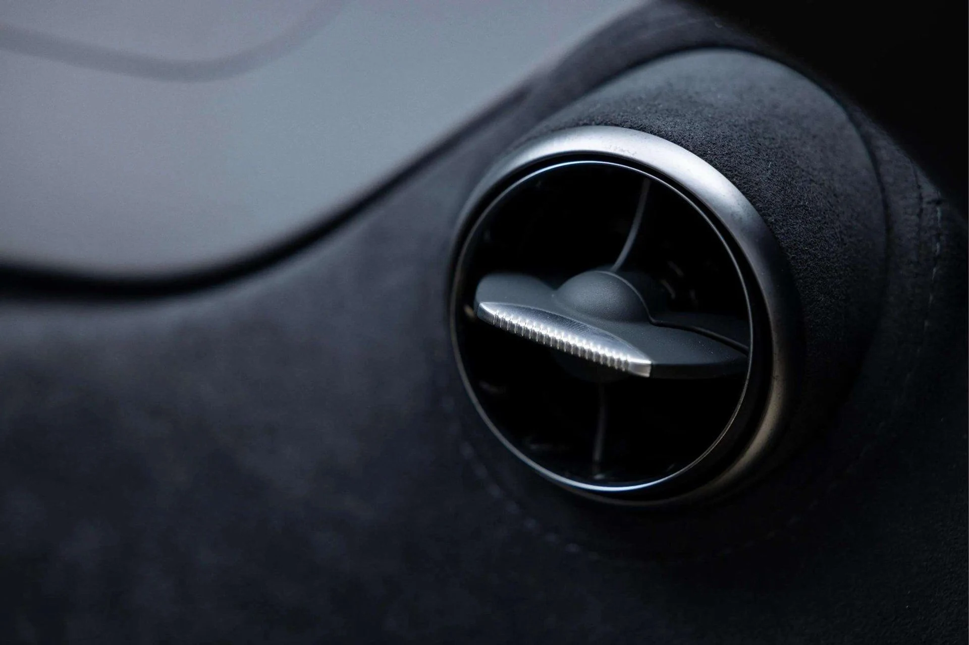 mph033_2109268368_image_34_814799fe69