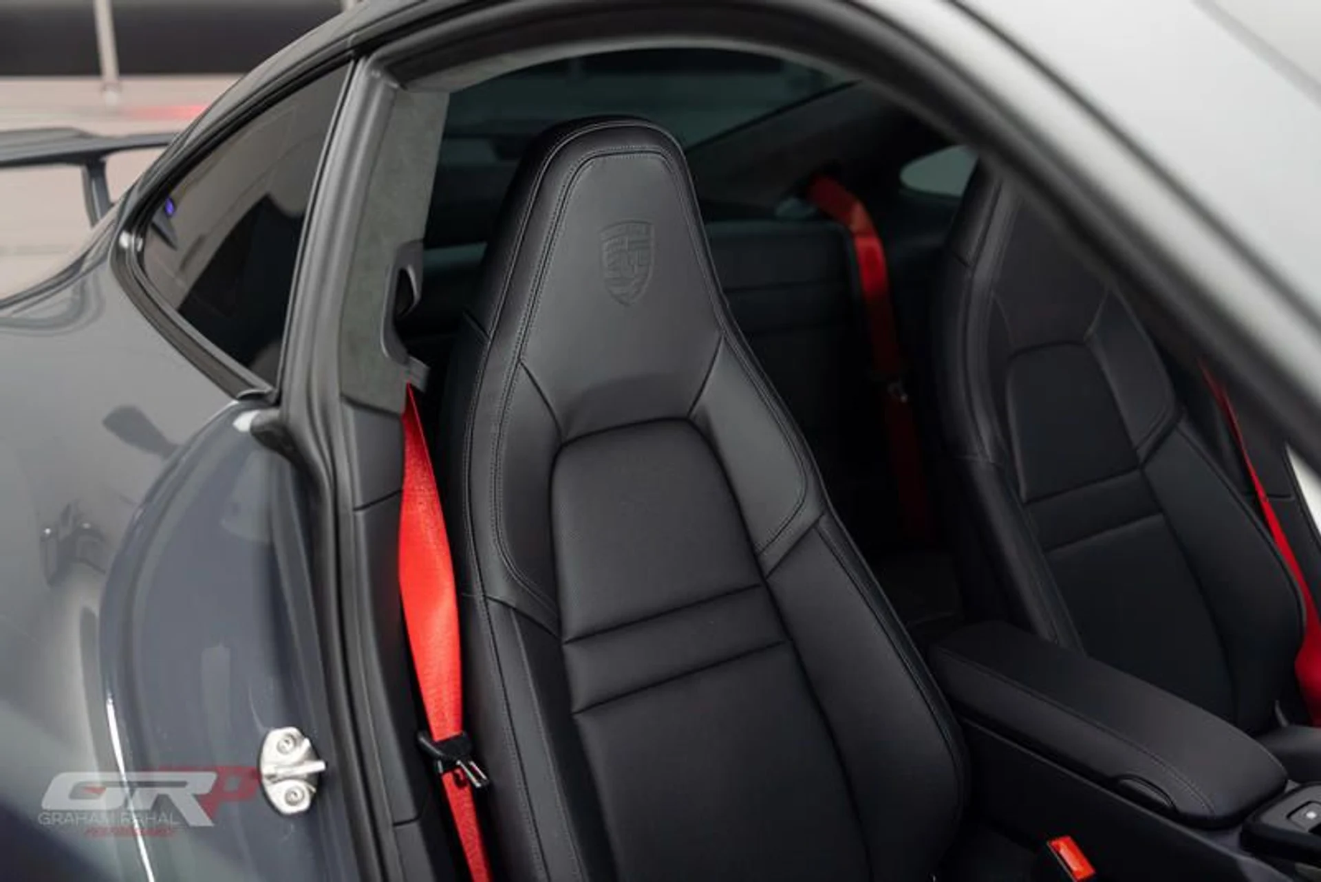 mph033_2110980478_51865_EFA_1_EC_8_406_F_9909_68_B00_E64_DEA_1_1c1d049195