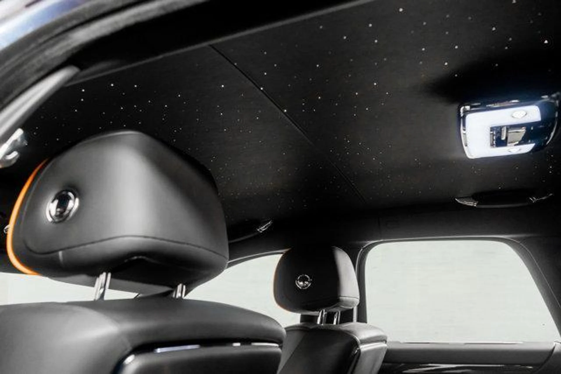 mph033_2115227456_v_L_Deok_S9l_O_Rh_C5_K_t_Oo53_Mcqy_D0_7242406533