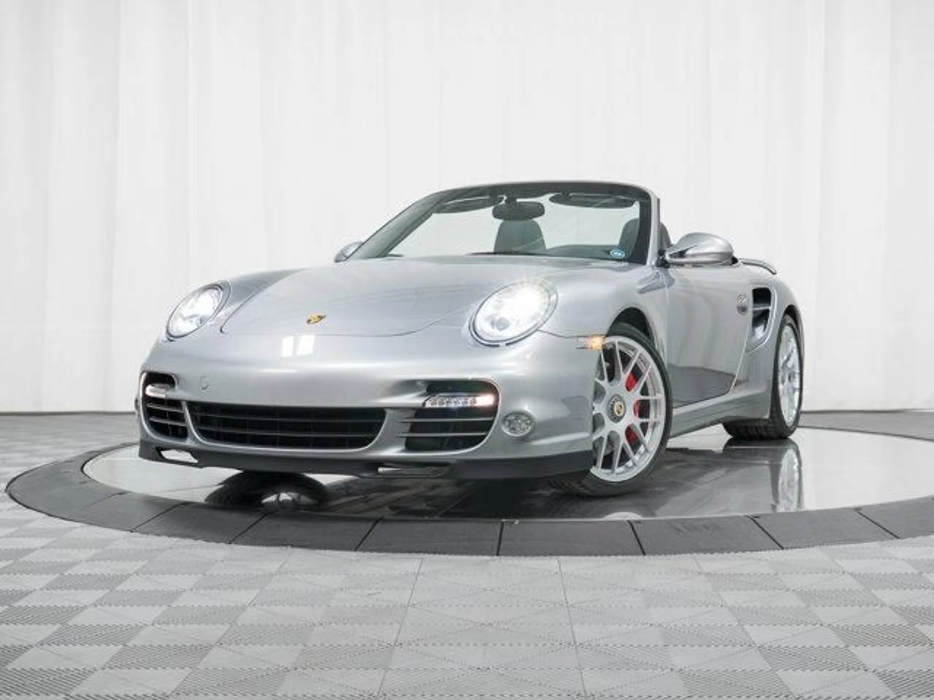 mph033_211569413_tk_T9_JBC_Eq_UOF_Qo_29_I39x_Dydi1g_01fe1632dc