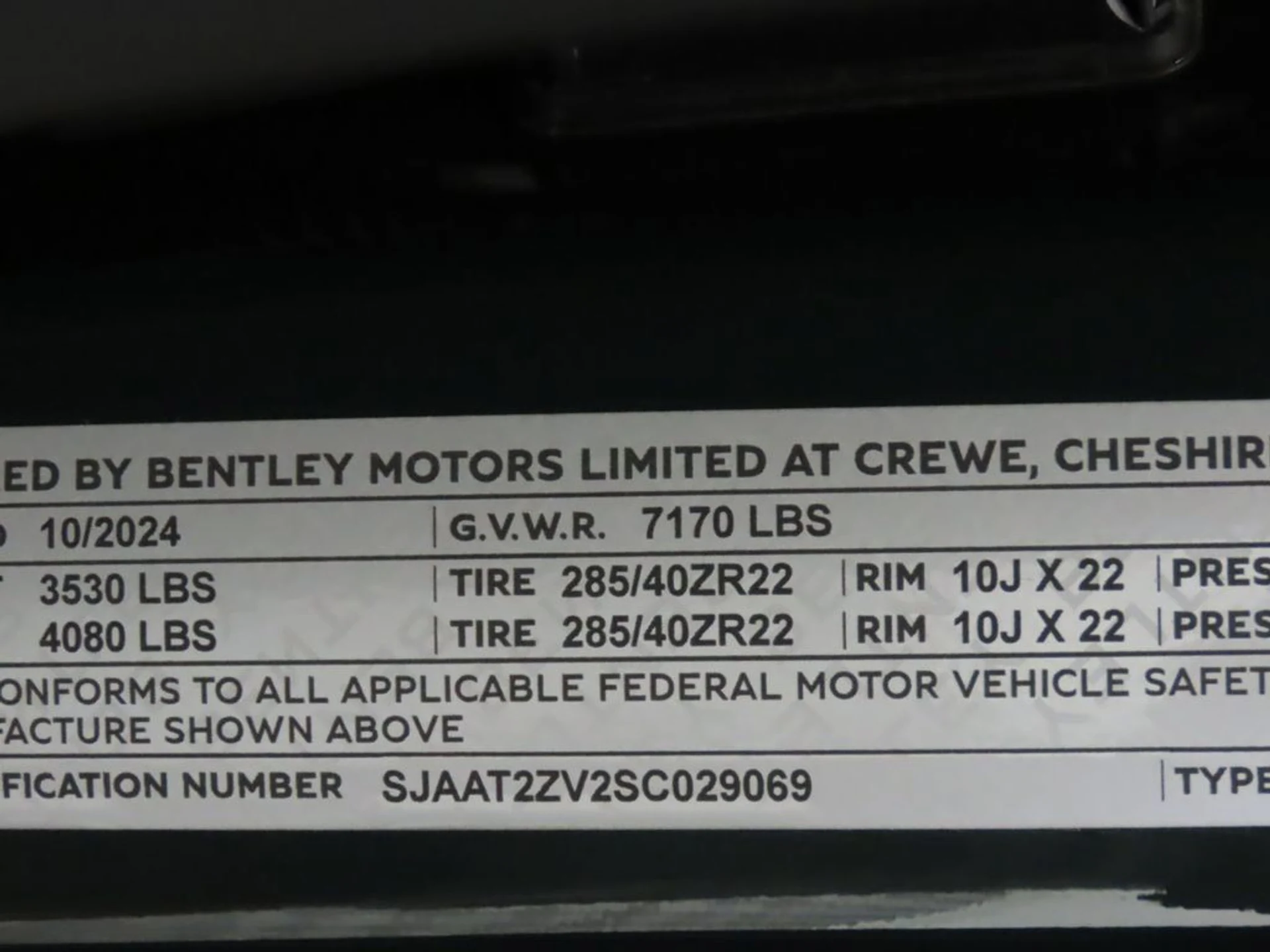 mph033_2119474175_used_2025_bentley_bentayga_v8awd_8119_22891854_35_1024_757ff10a16