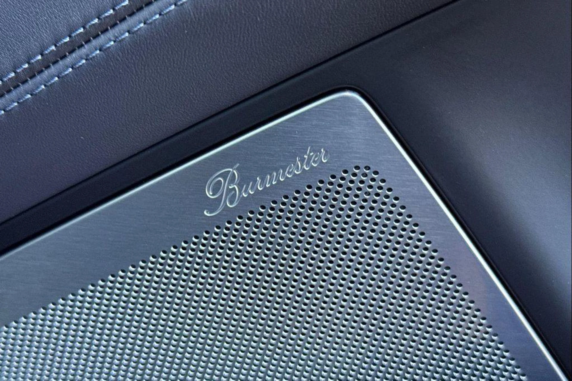 mph033_2123953088_X3ct6b_Ljq6n_Vs_O9d_C_Fq_FSAAV_8b_E_30b26f5a03