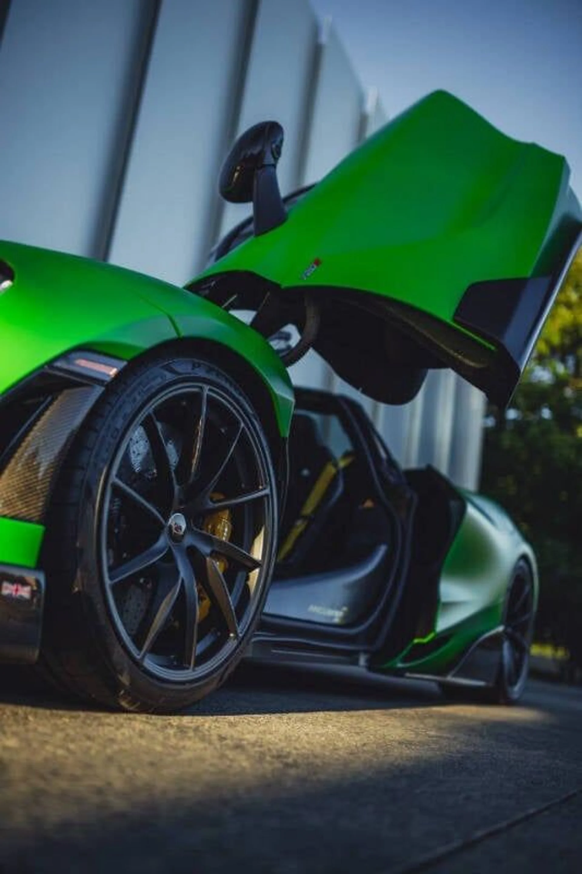 mph033_2124802854_2018_mclaren_720s_performance_2dr_coupe_32ec3e8e76