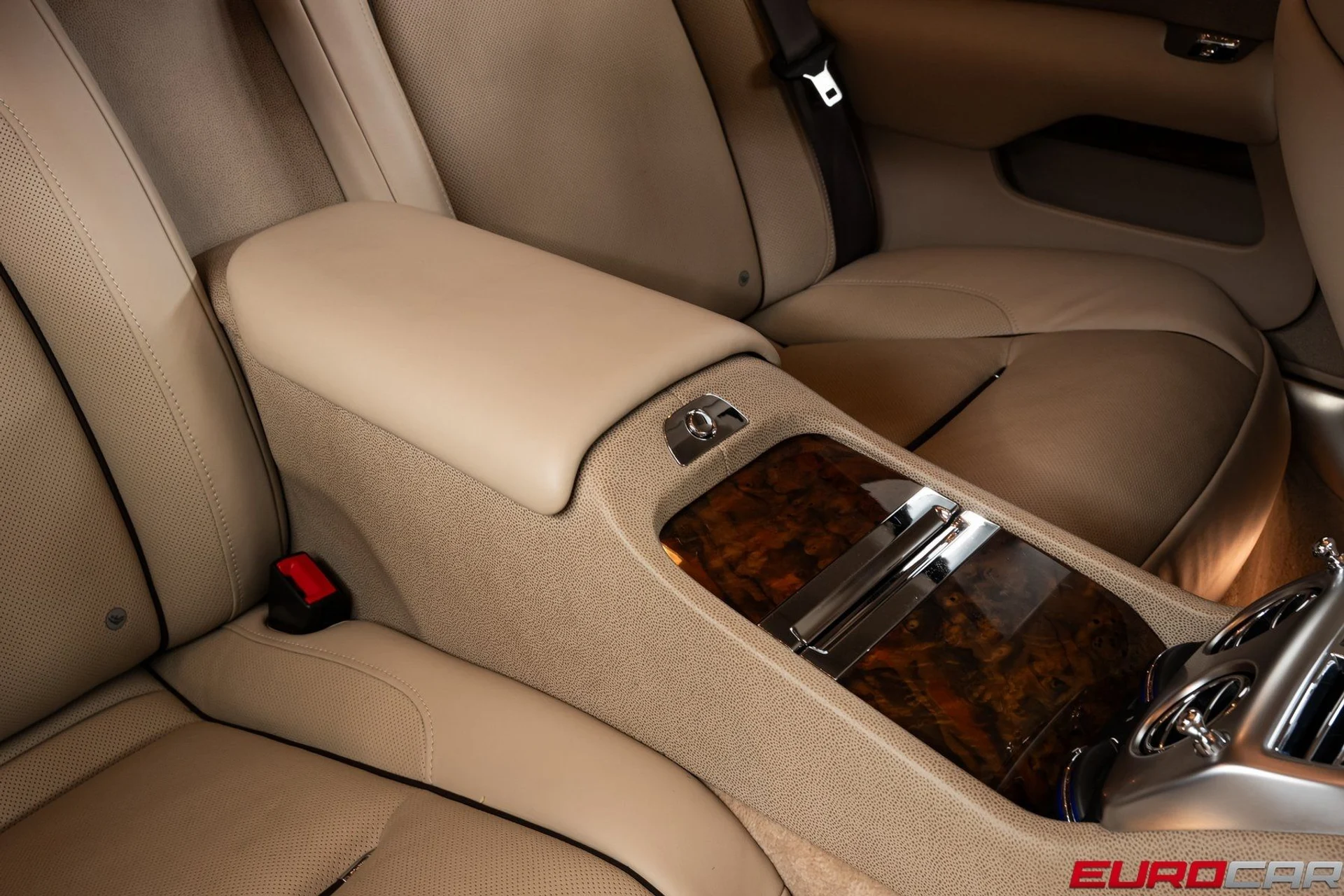 mph033_2135828617_image_34_09de5b08ab