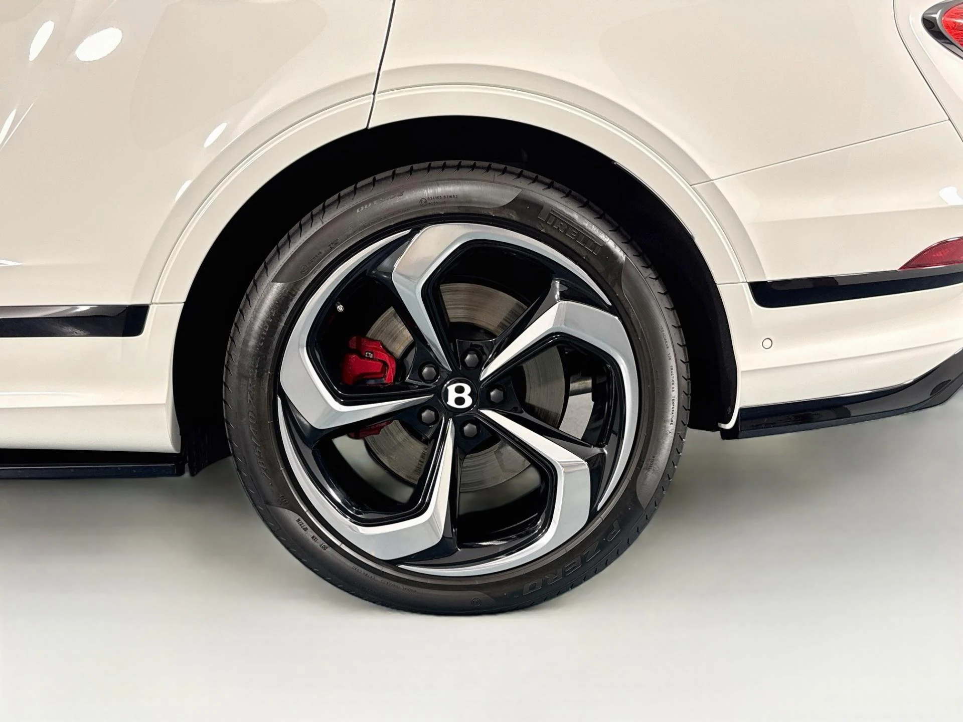 mph033_2140542472_Used_2023_Bentley_Bentayga_S_V8_1791232612_e7aa7caedc