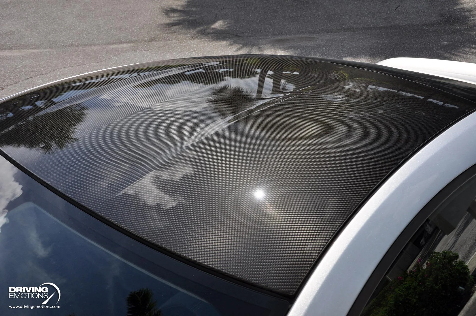 mph033_2144261064_880_p34_l_d489b30ba7