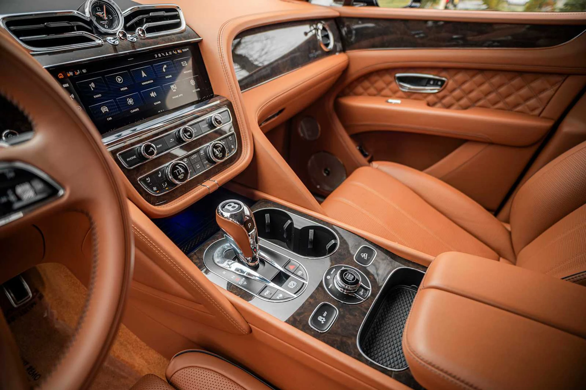 mph033_2149905886_995826878d83da411c200d6b9851011cx_72661d1aac