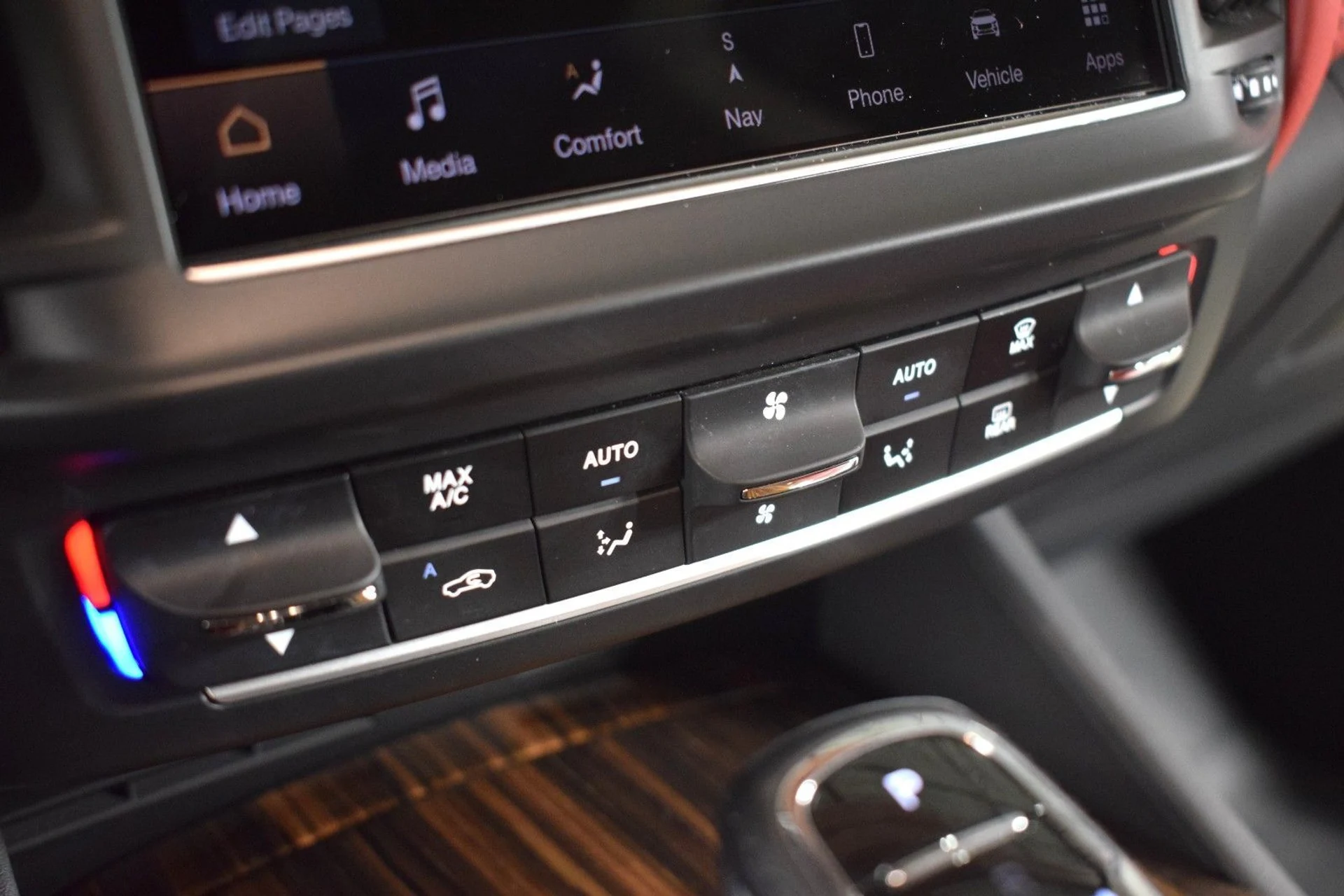 mph033_2155375510_23e9d8594f61c45aaa49d77991819029x_620ab00821