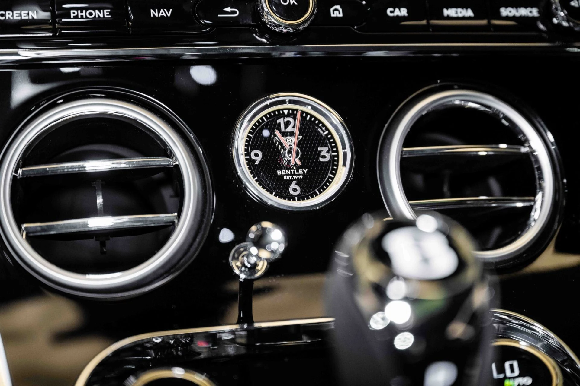mph033_2163953436_Used_2024_Bentley_Continental_GT_Speed_1719081960_9d09b78f49