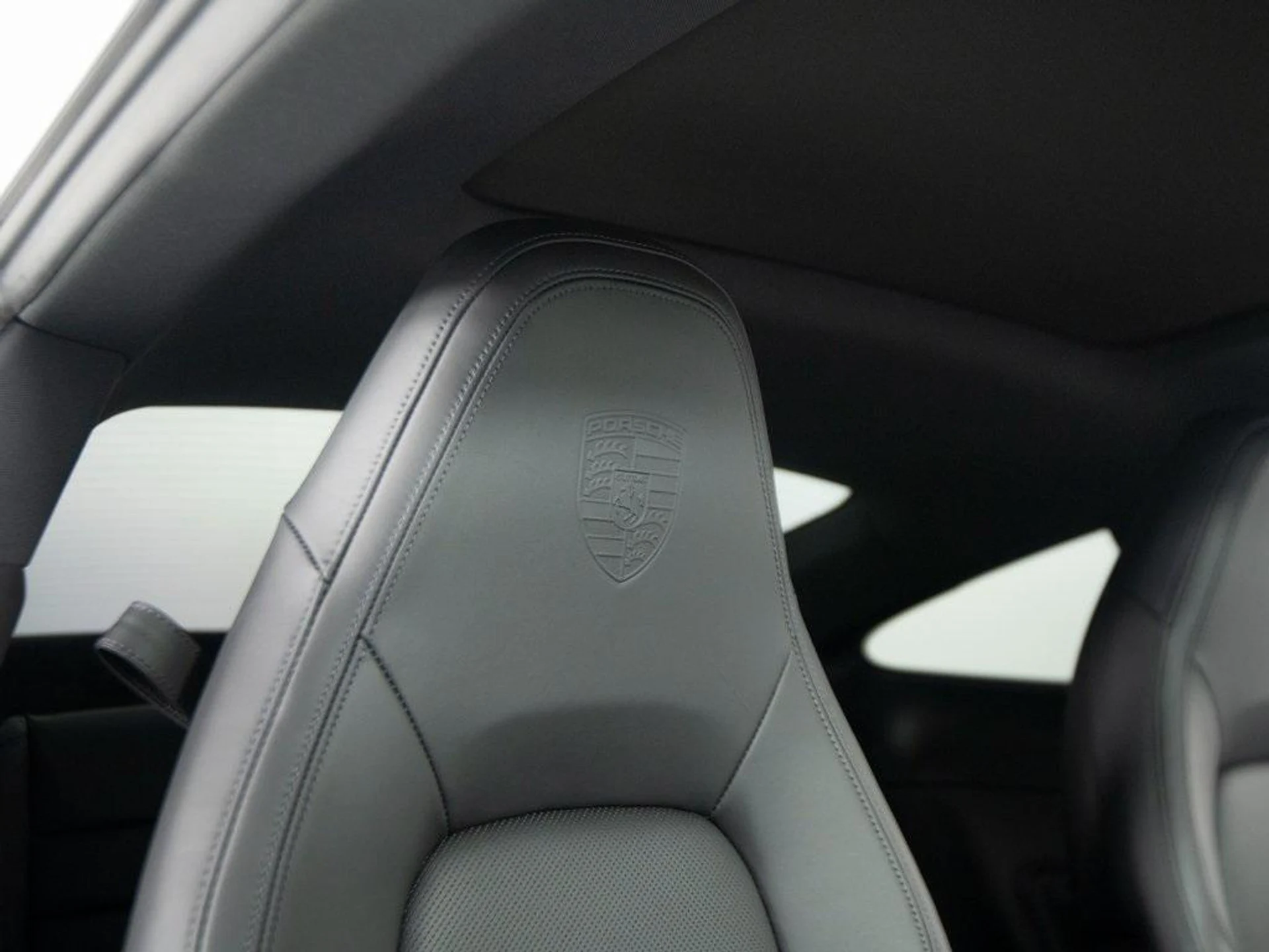 mph033_2167407531_sjk_DY_4d_AG_2_Dsc0yycb74t3_T_Sa4_E_271e7de8f1