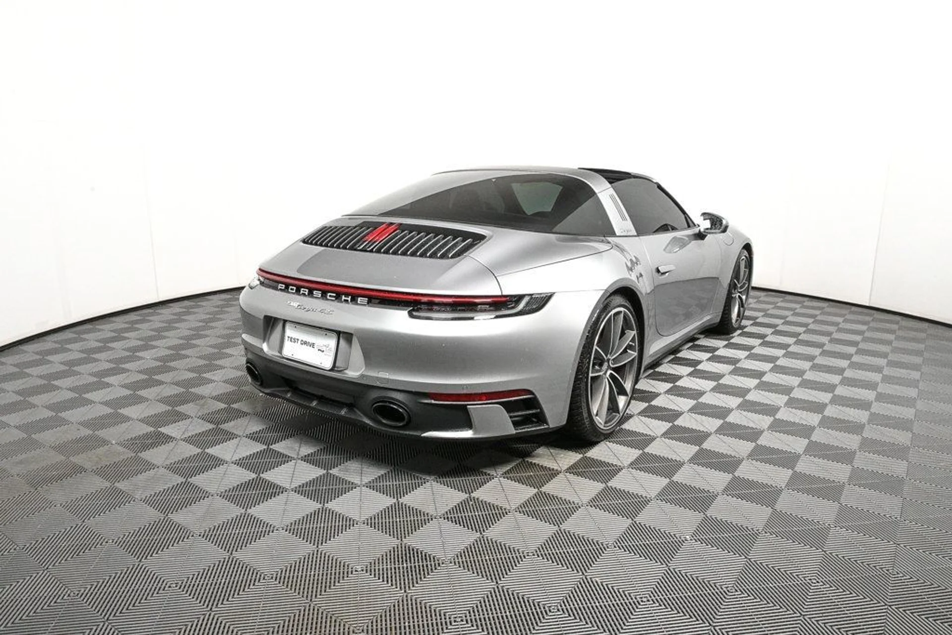 mph033_2170275925_884253c7ae104bbe3df8b6e8fcd804a9_7a2a6ddbfe