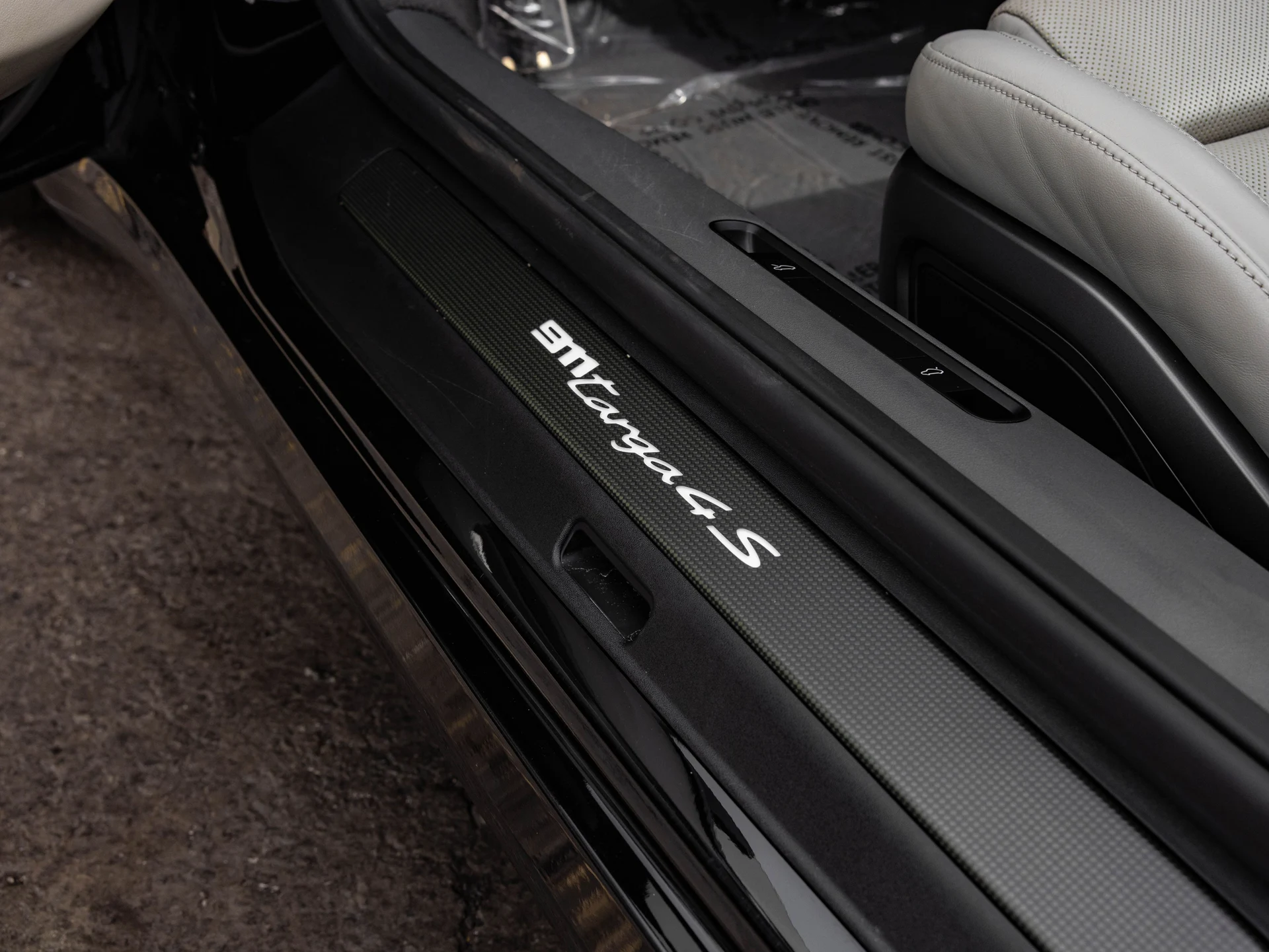 mph033_2177700508_a6f42daf986e425df83a44b458e86804_95712d2575