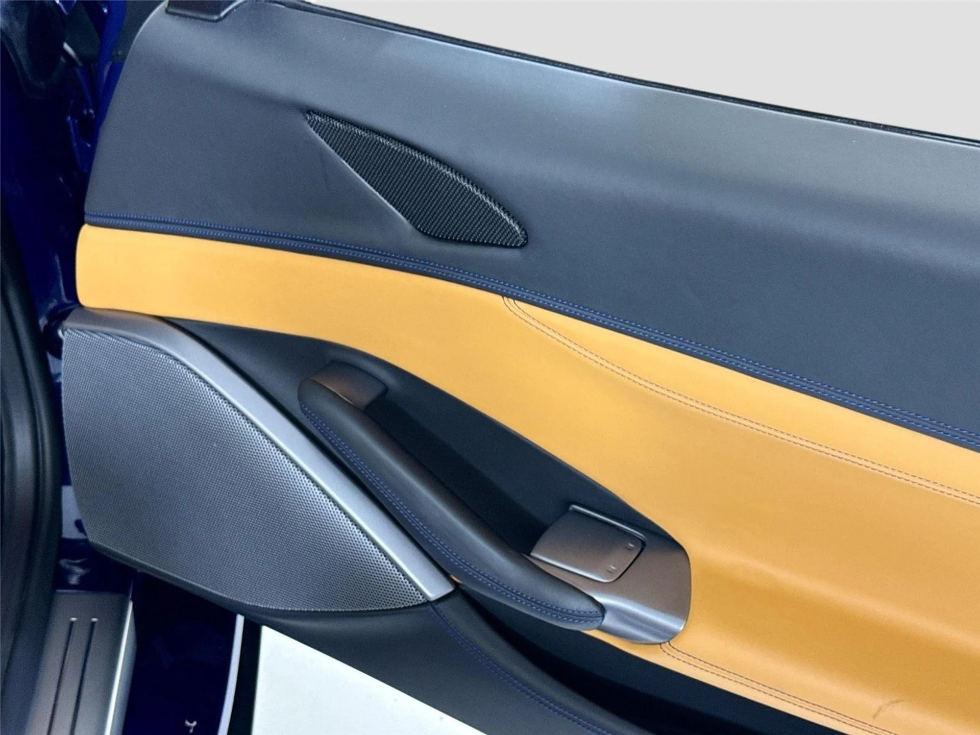 mph033_218171589_6027aff33541cbc135e23b37d56a51c3_1c846f29ce