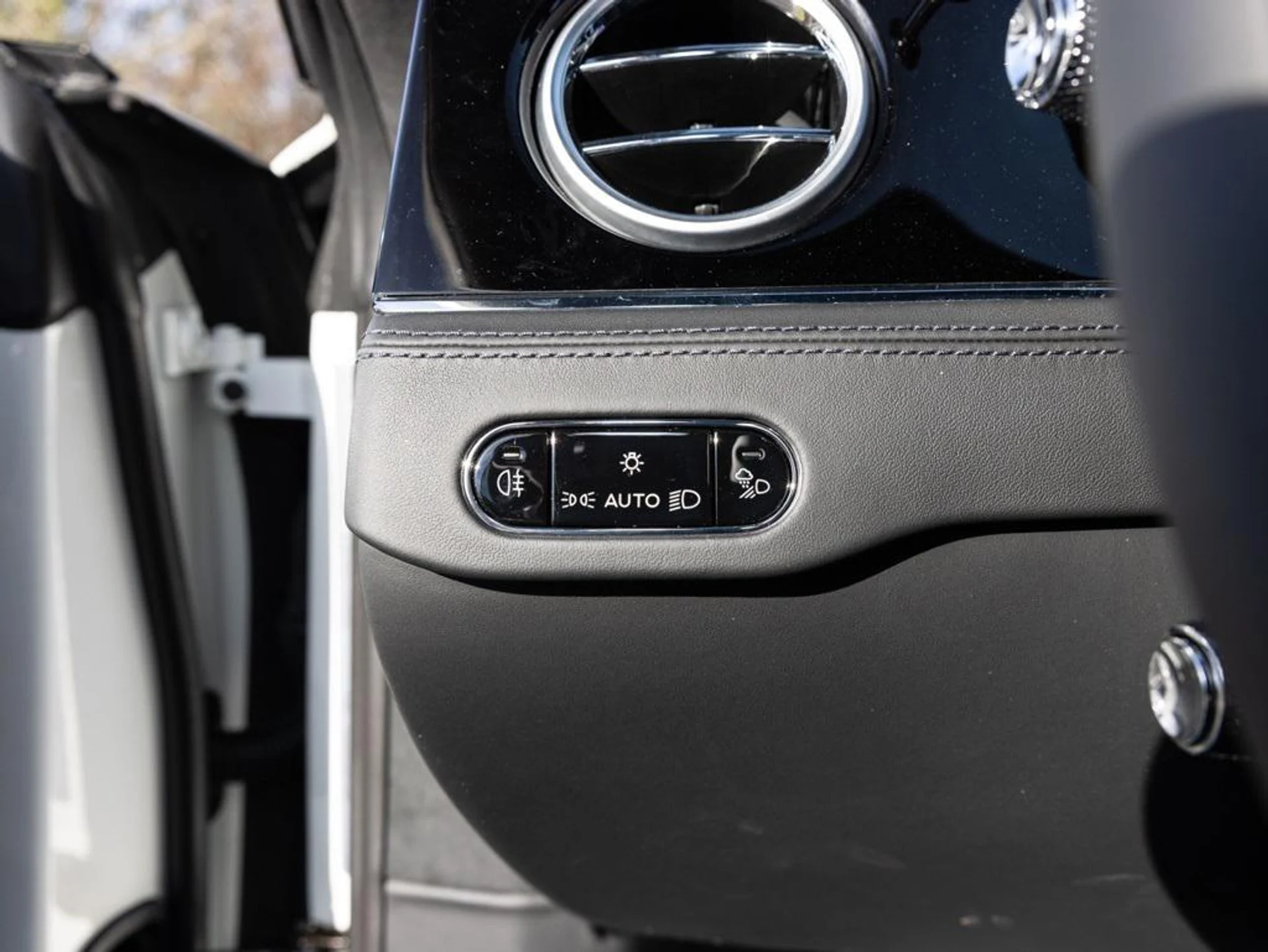 mph033_2183917120_477125128_692b3277b578948aa2d41289_ddb7a1ecd3