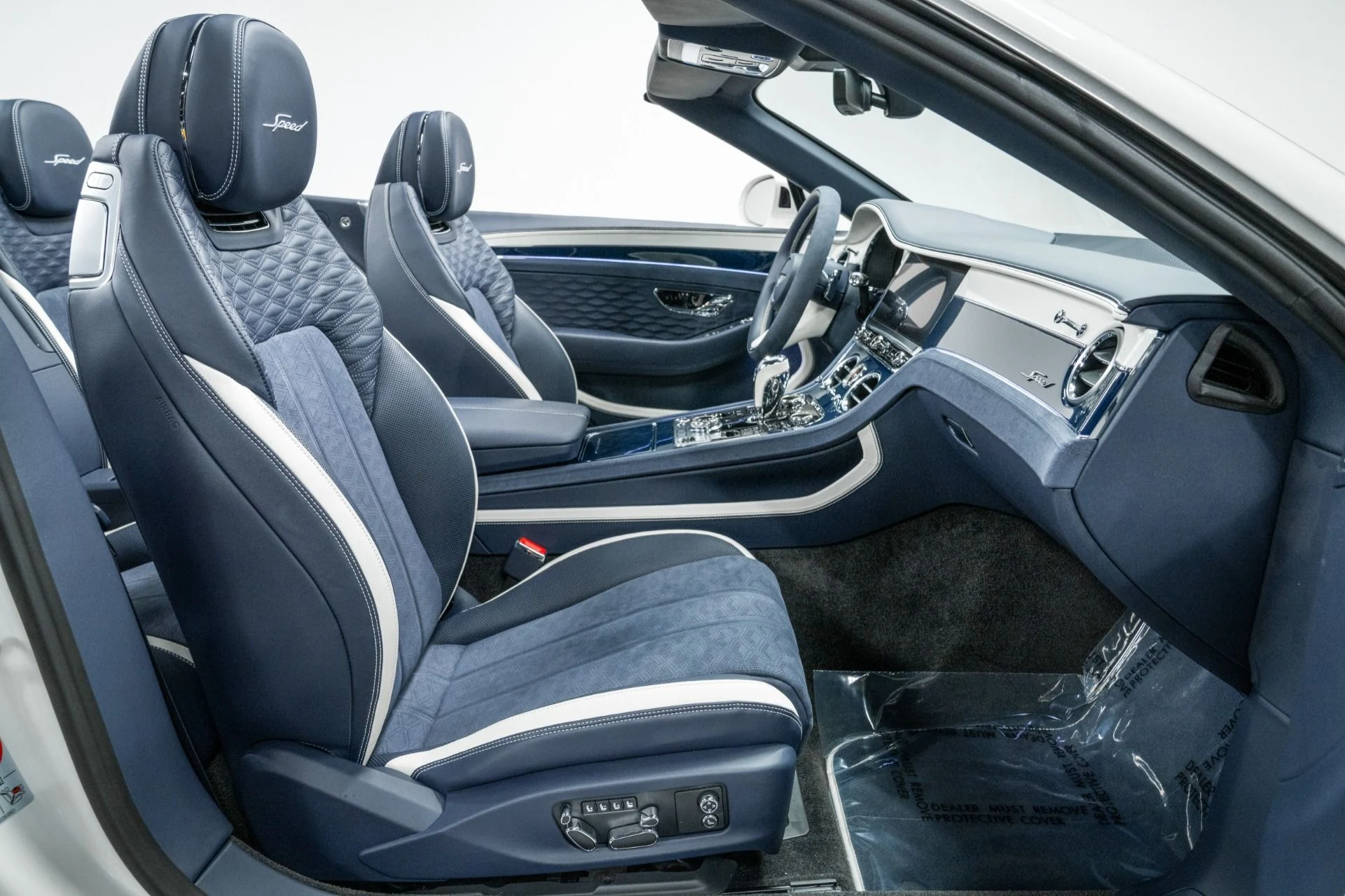 mph033_2188510241_Used_2025_Bentley_Continental_GTC_Speed_Touring_Specification_Front_Seat_Comfort_Specification_1769622076_ac3049330d