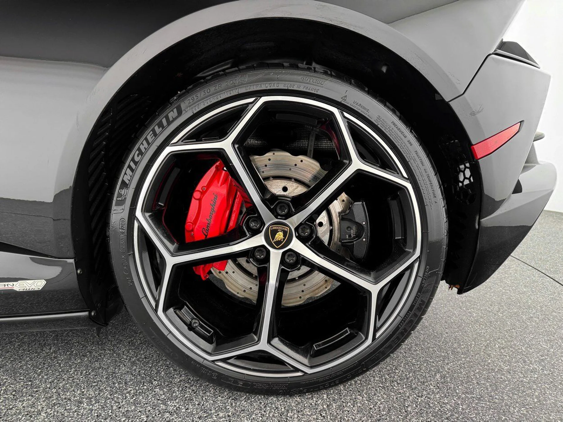 mph033_2192607699_f6a388f74259bc86a1c3eb891abbcecb_048c61dc46