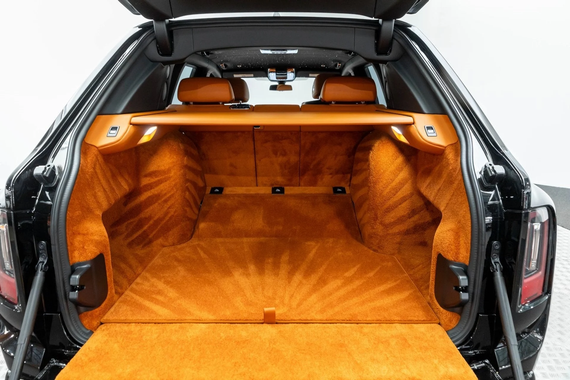 mph033_2202748972_34_f6e0cebb30