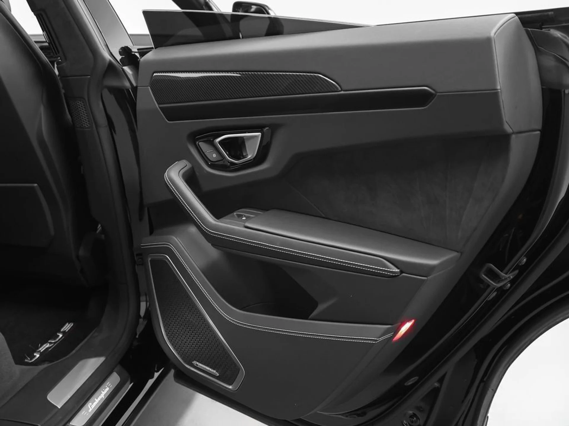 mph033_220330057_34_54d047e4ed