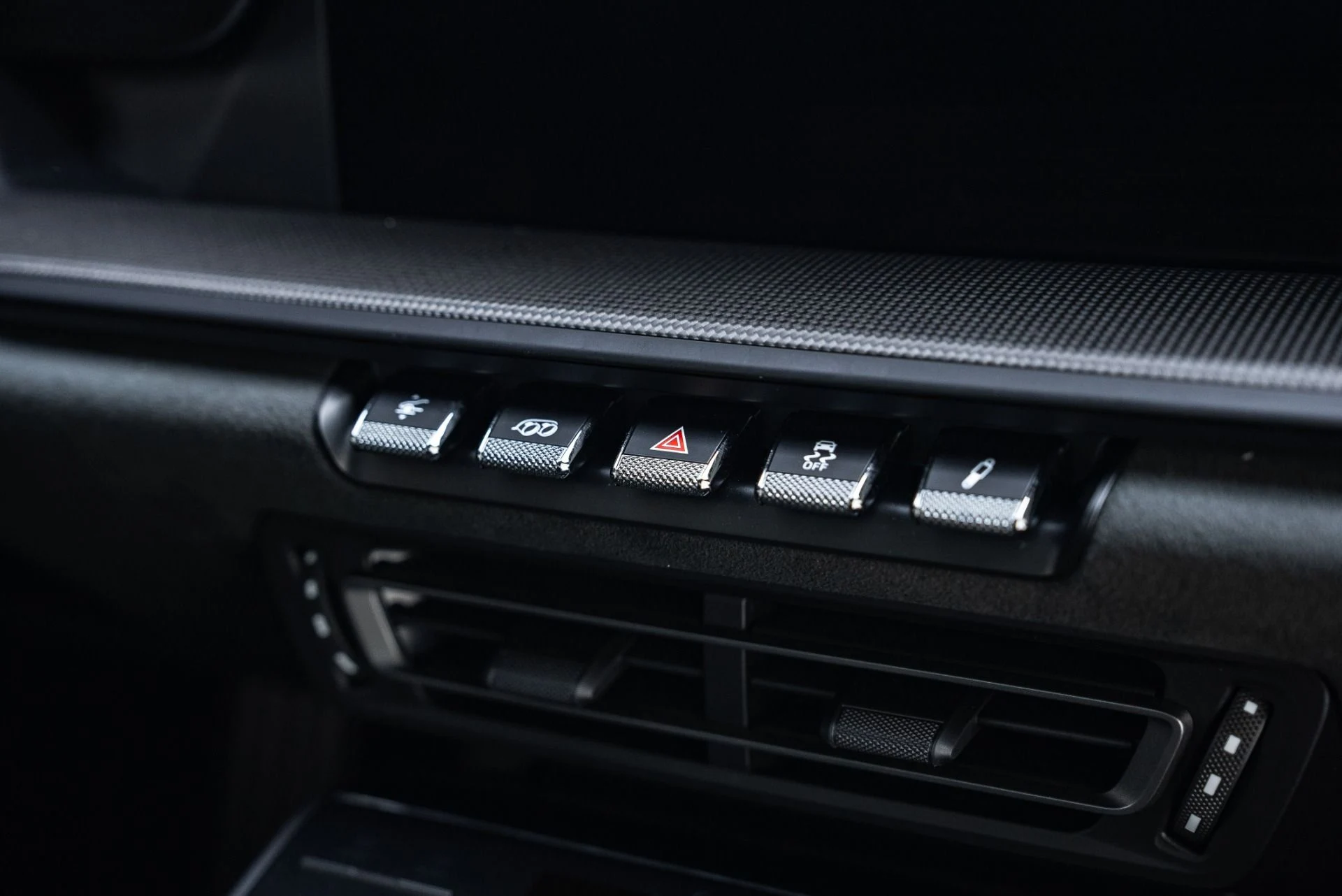 mph033_2204478305_Used_2024_Porsche_911_Carrera_GTS_1766089394_0b7c385be0