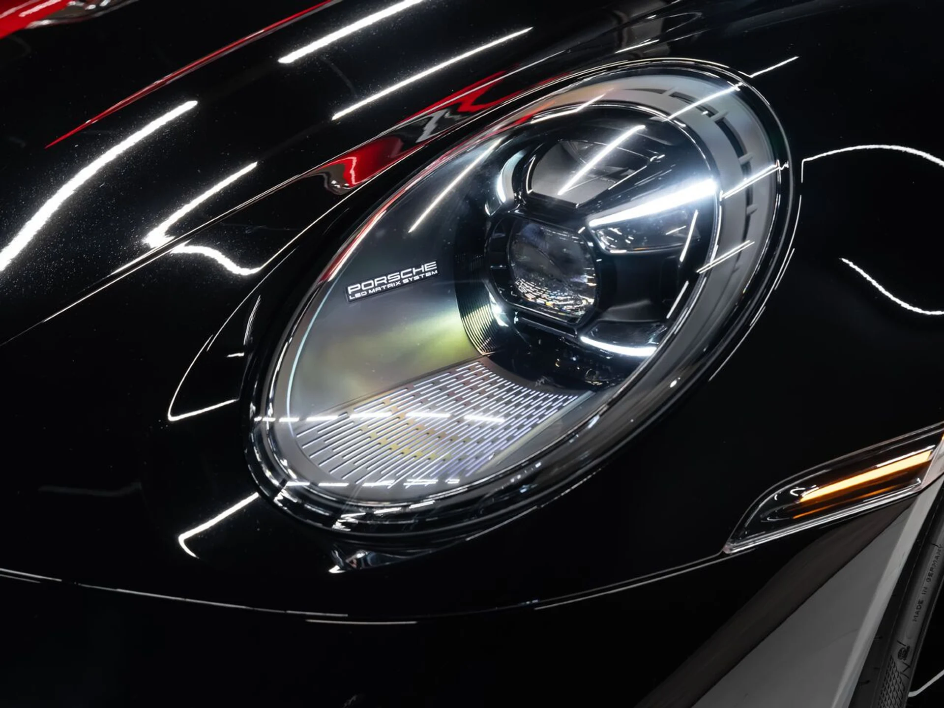 mph033_2209847718_porsche_911_2022_974a1cf5eb