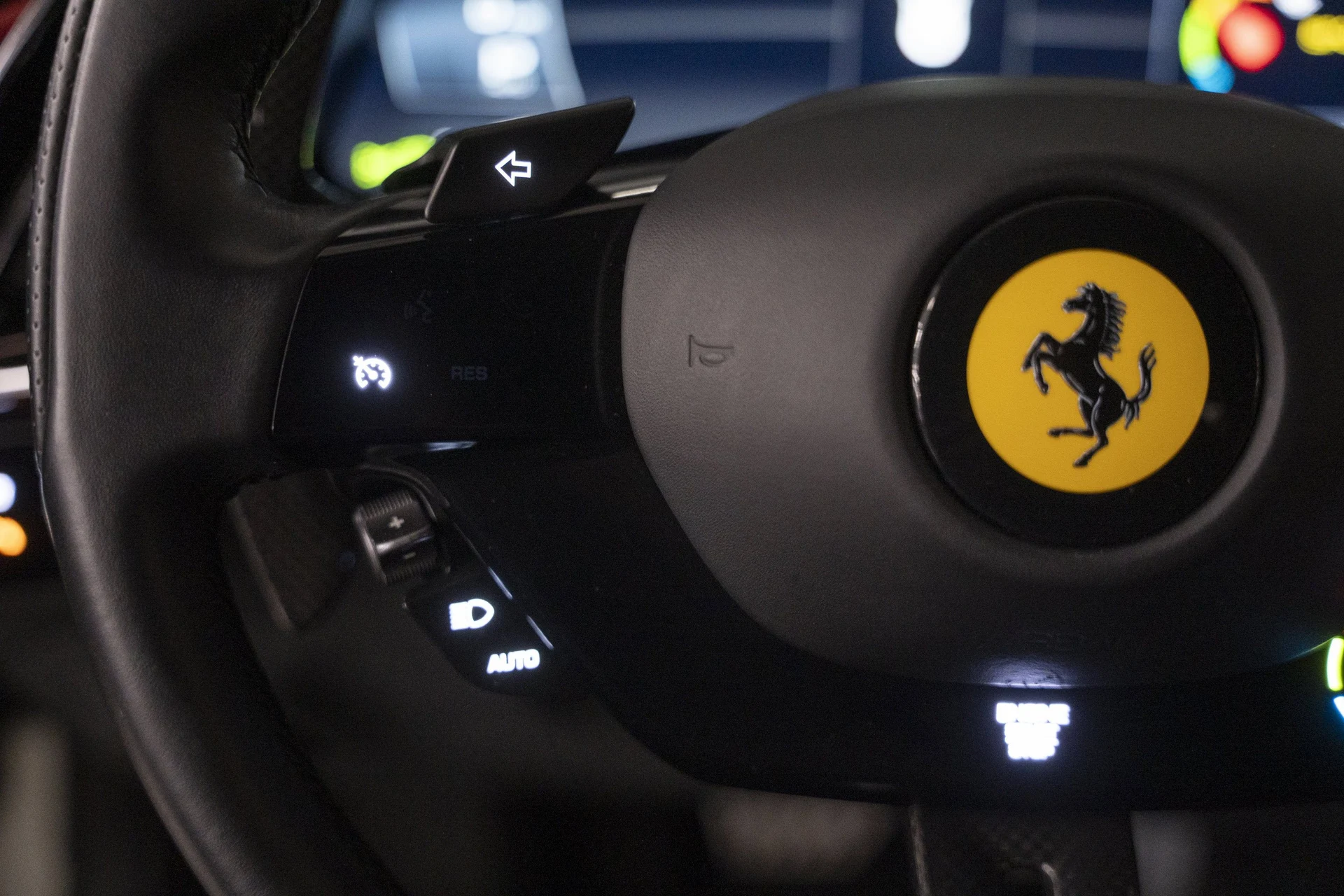 mph033_2213484315_e7a51afb1fc4484fbca2433dc68c986f_6c31121f21