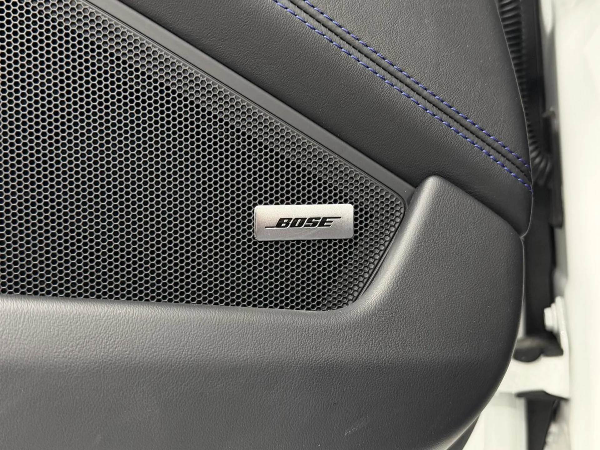 mph033_2214033207_ea72123fd26db4f58a015f7e69a4570c_21cec4c4ab