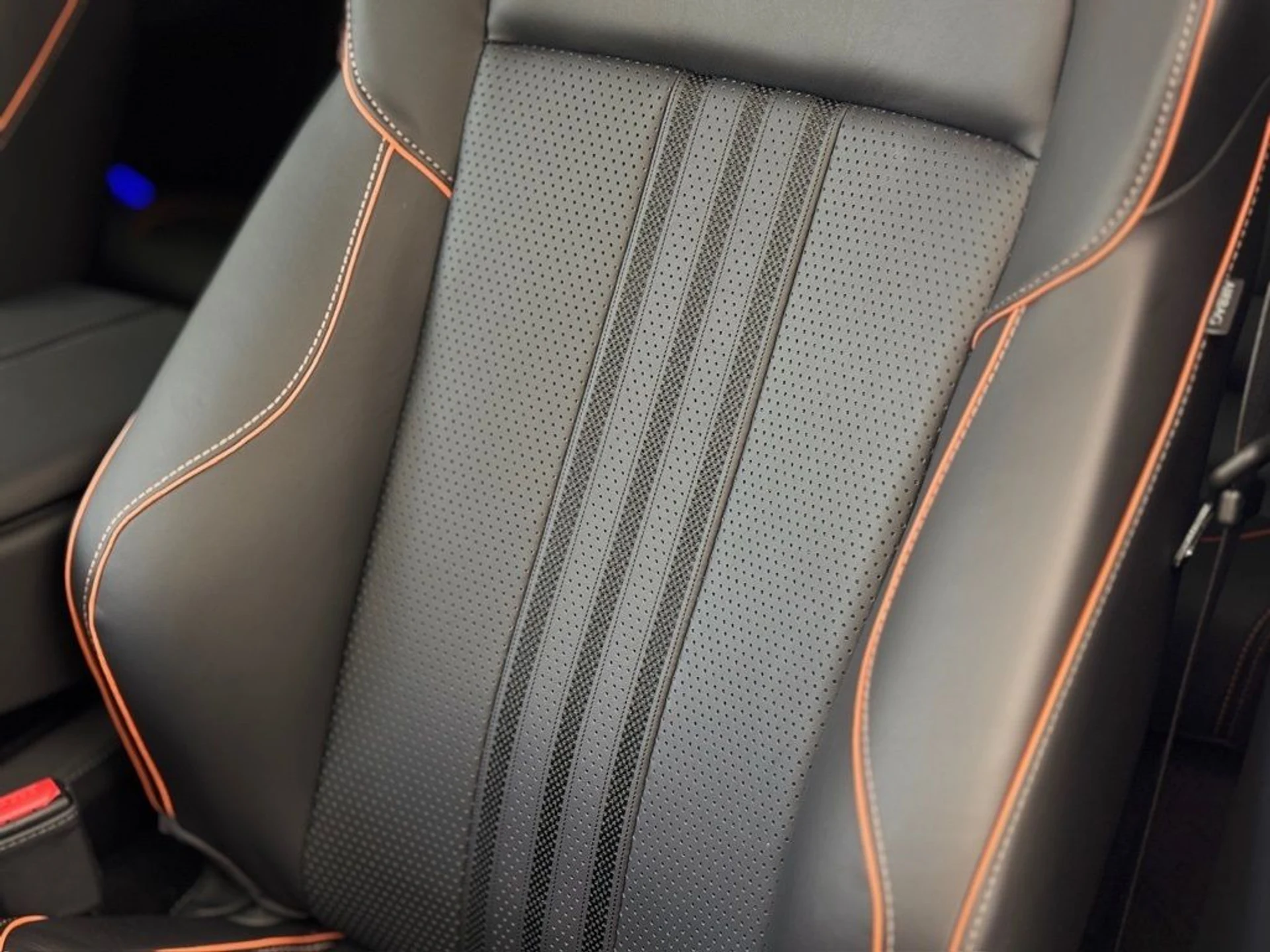 mph033_2219991480_stenwbc3k160s3ln12hjfmaiourl_5bf72be85f