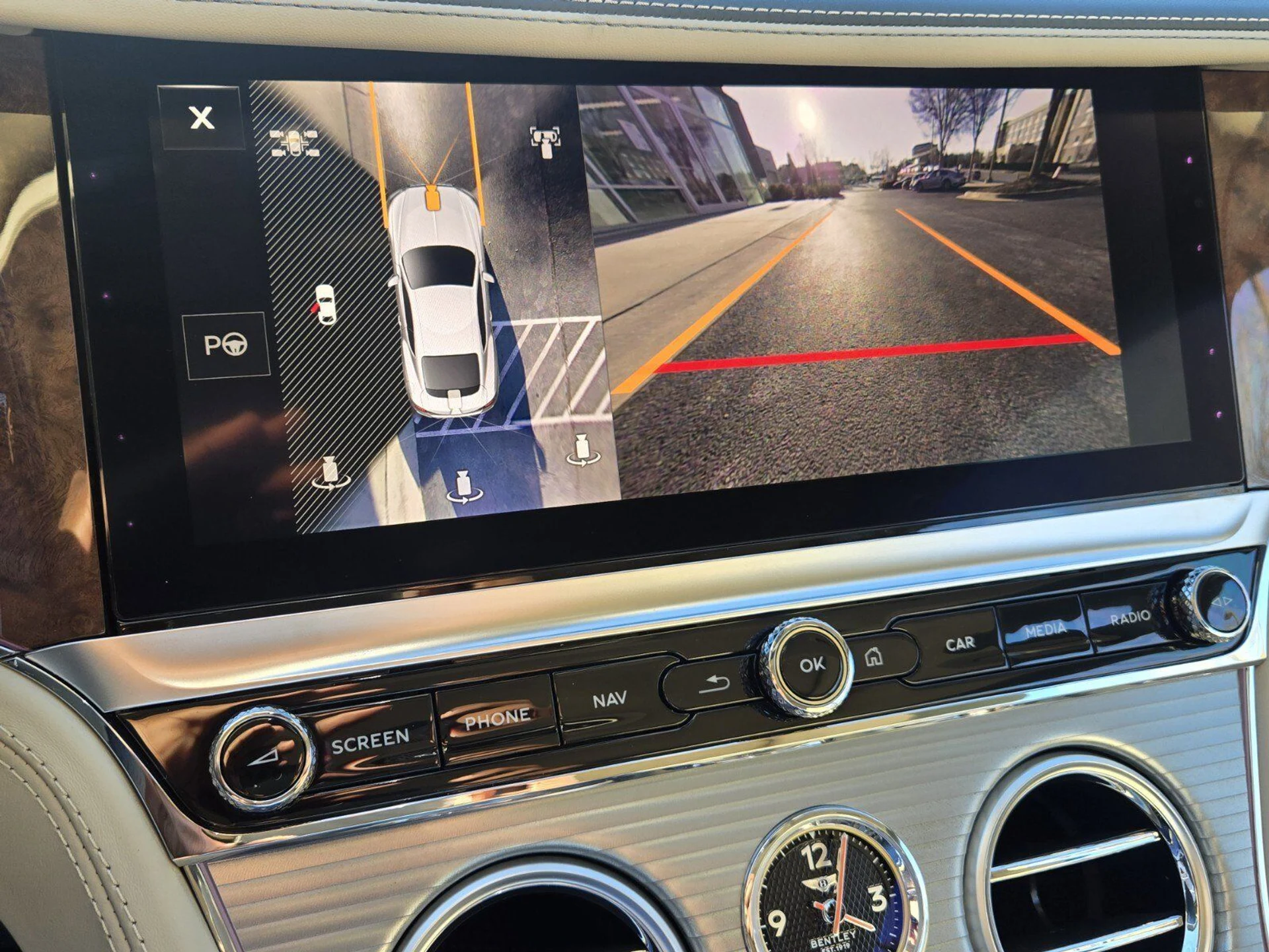 mph033_2222665481_fb846368a131fad45f6695f5416d25abx_24c54f465d