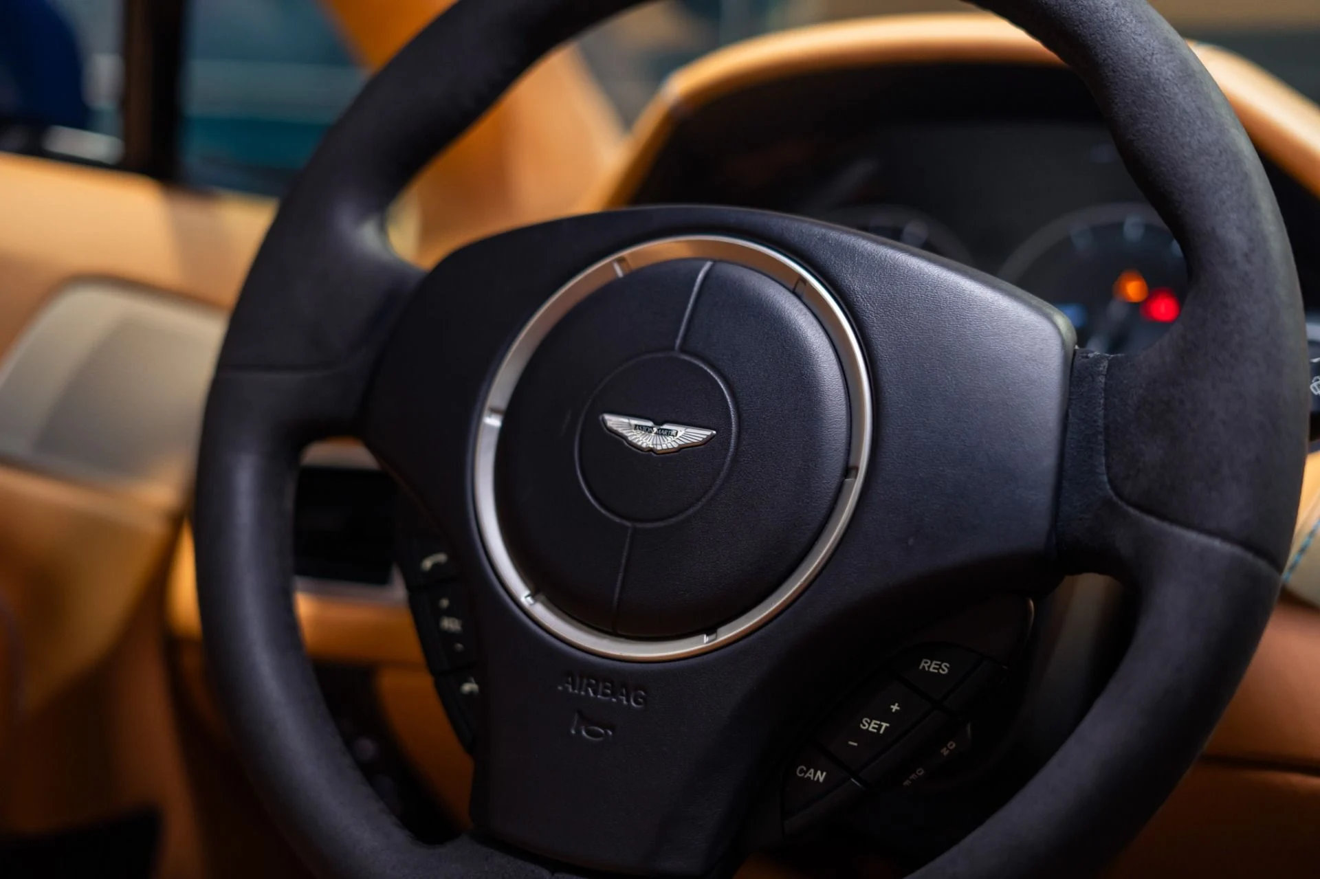 mph033_2227202687_Used_2011_Aston_Martin_V12_Vantage_Manual_Transmission_Aviemore_Blue_1785170153_fa87e09cf0