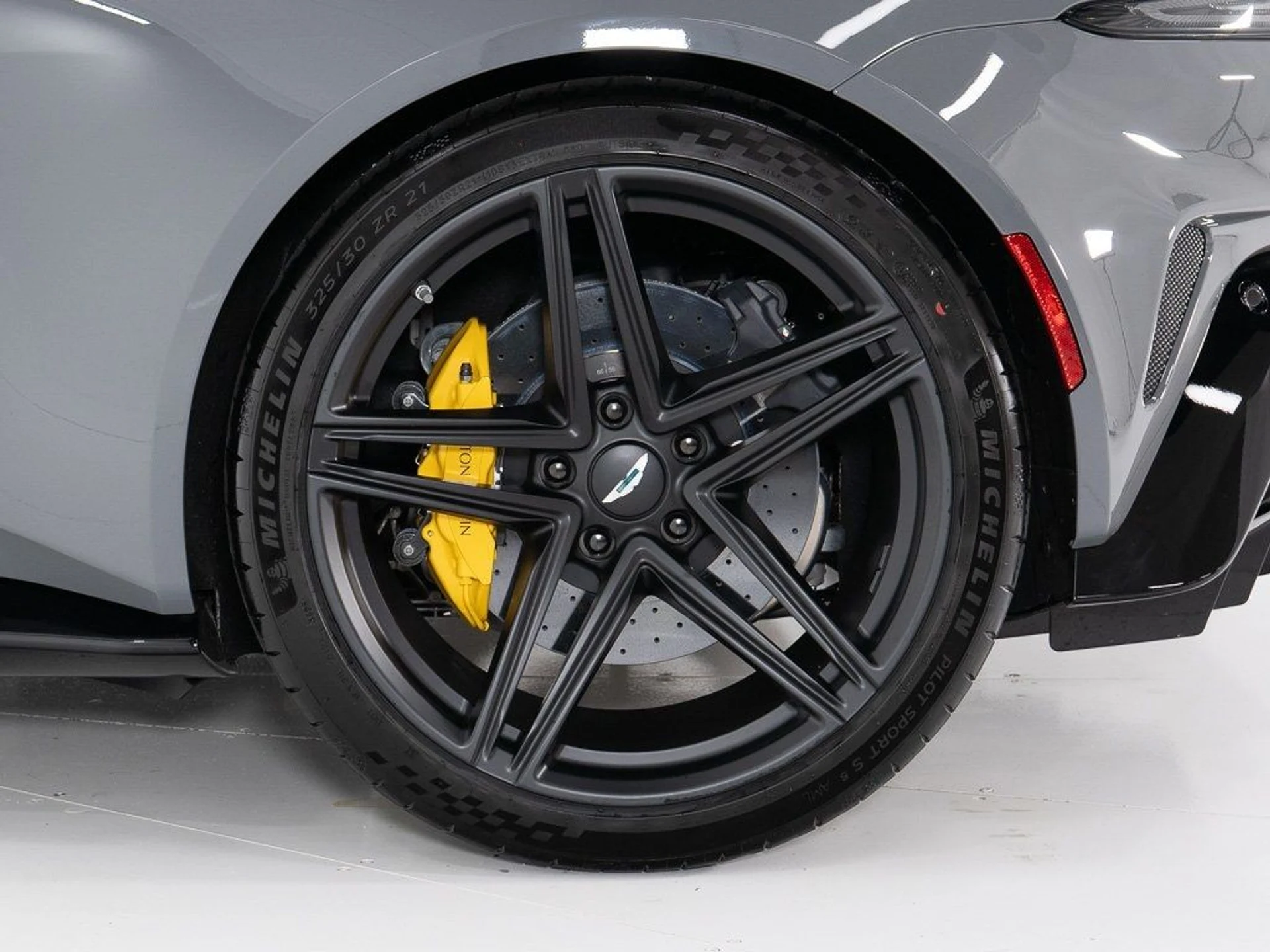 mph033_2234889696_8baa560676d1207cd5054d4f573fd129_bbe9f87115