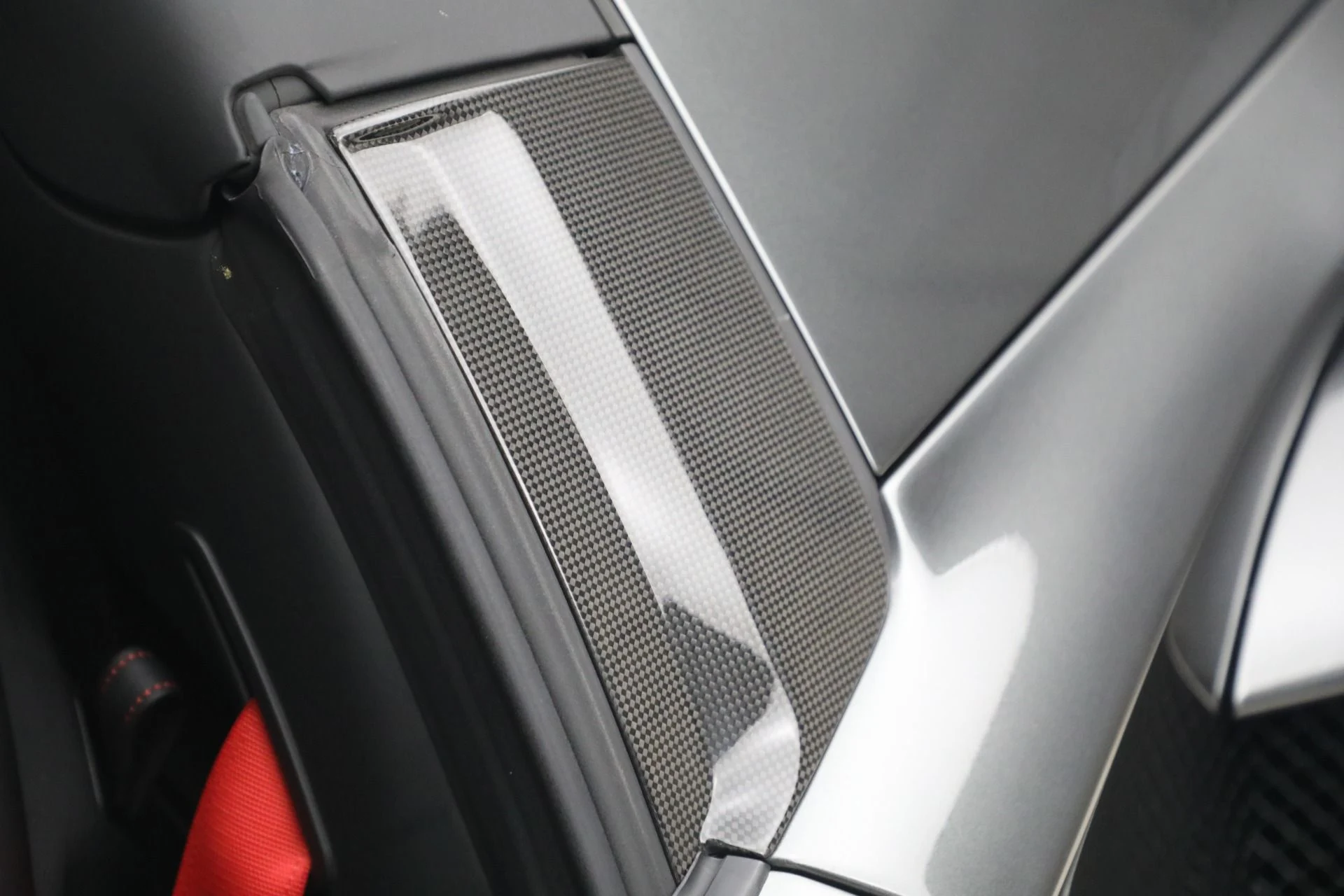 mph033_2238461611_Used_2018_Ferrari_488_Spider_1774552215_599c56c03a