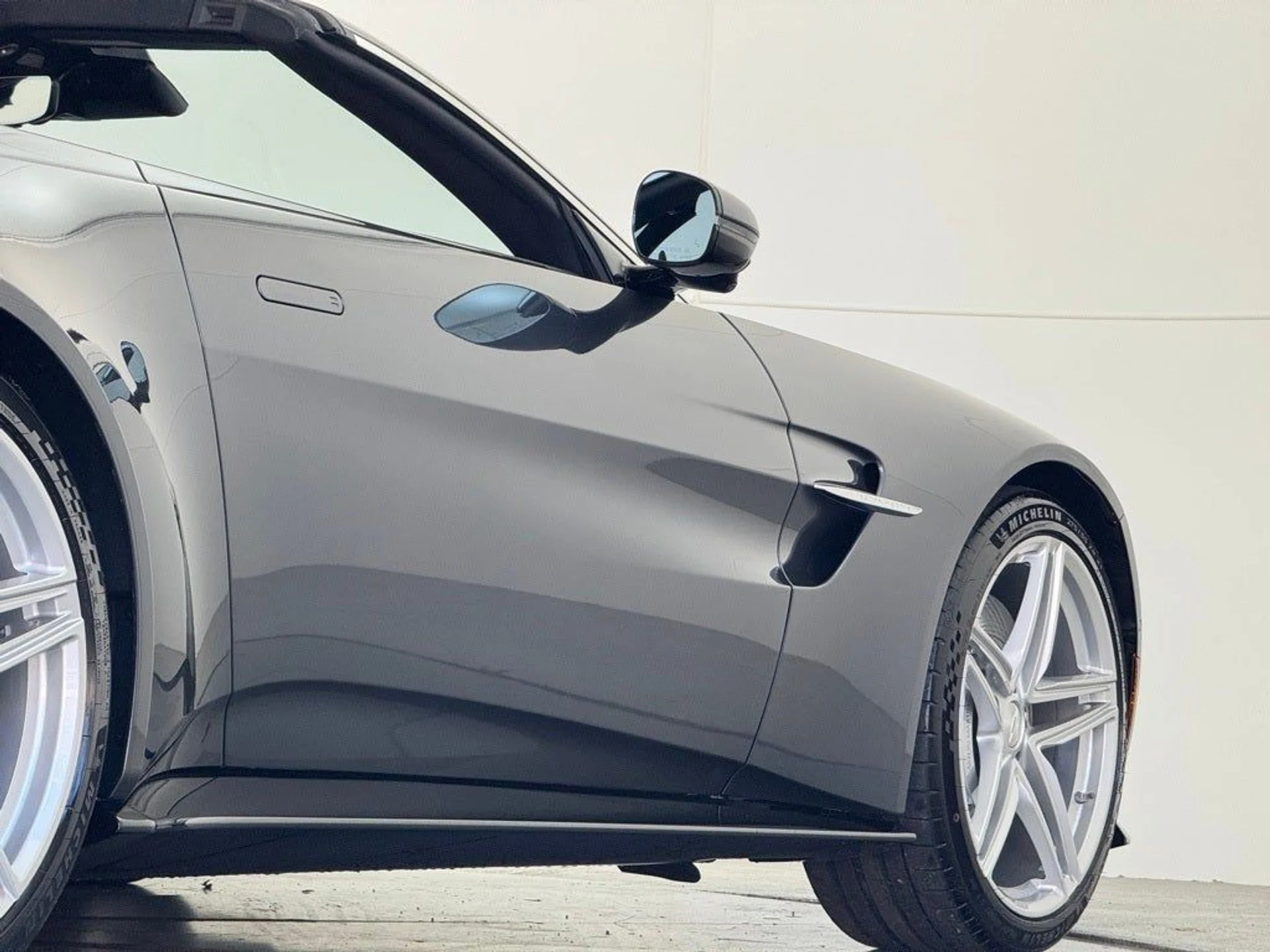 mph033_2240536296_34_acbf01d270