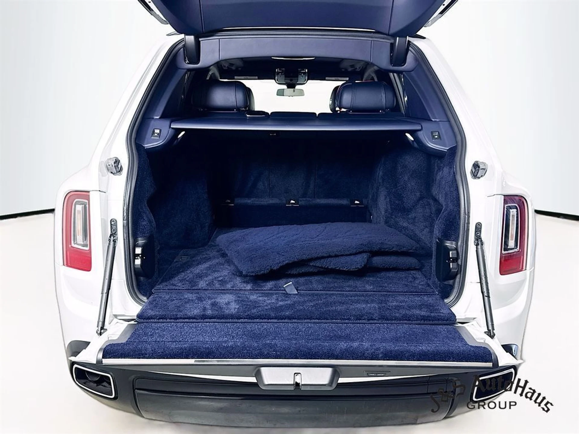 mph033_2241912185_rl0qw9r9senugla04ua6u3edetzt_254f8c7f1d