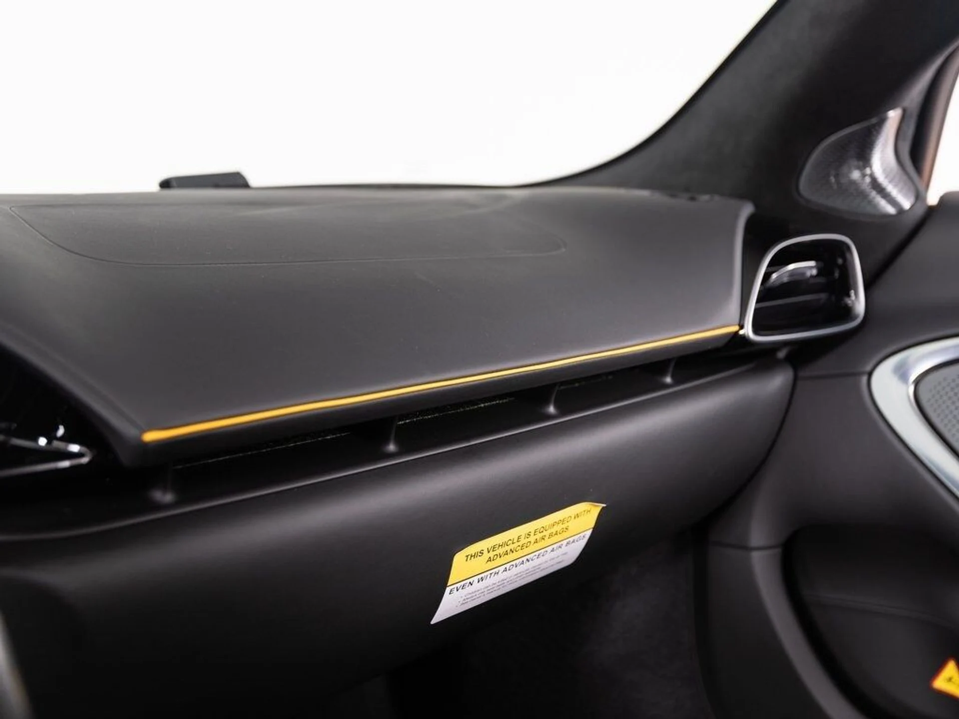 mph033_224437196_445114902d3042a5565fccba26a74557x_a6dd6a3938