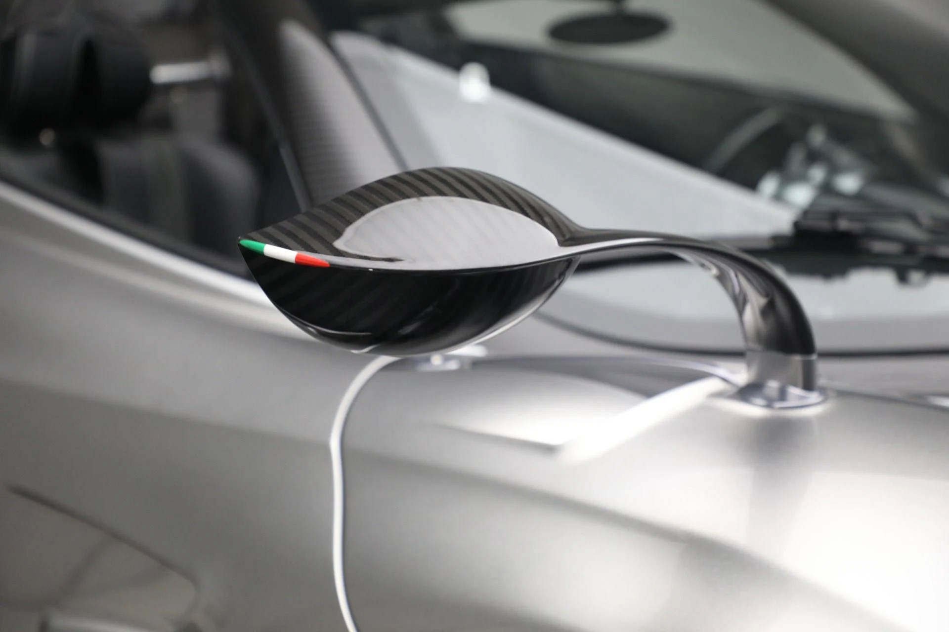 mph033_2255298782_Used_2017_Pagani_Huayra_Roadster_1769208152_0998240bce