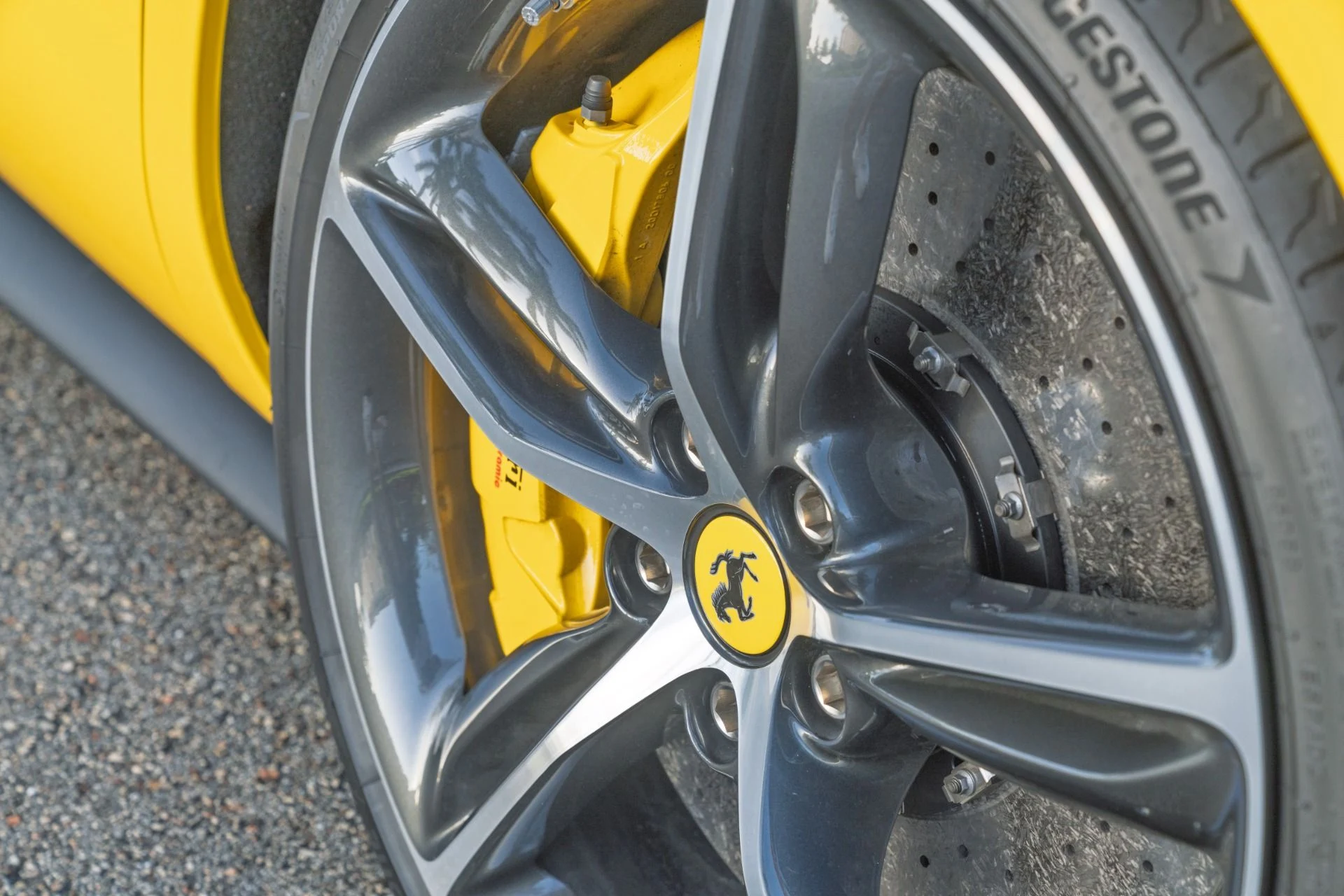 mph033_225691756_Used_2025_Ferrari_296_GTB_1756227854_e6ac0ec9d3