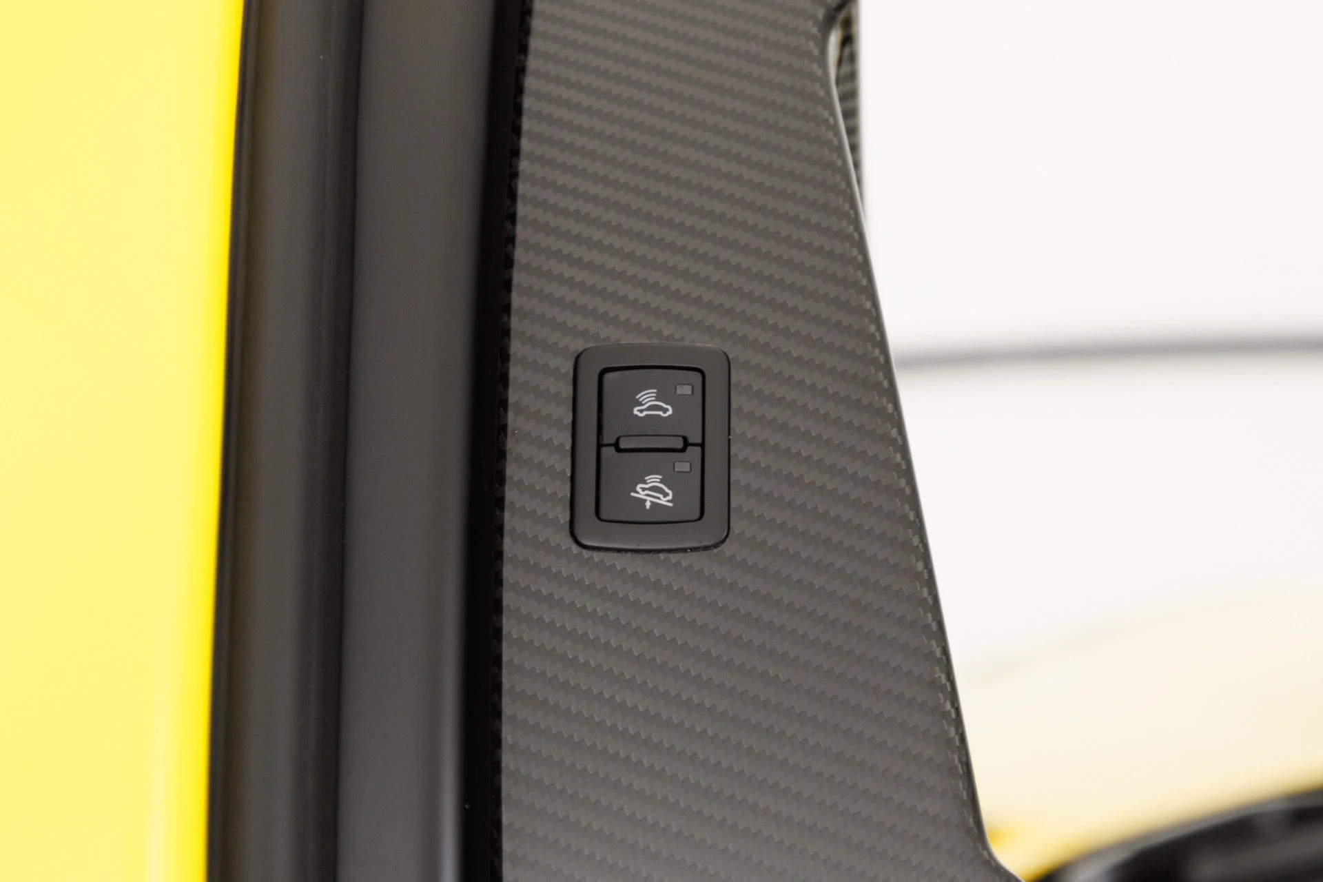 mph033_225981258_Used_2016_Lamborghini_Aventador_LP_750_4_Superveloce_1785278593_d1bdbd35f6