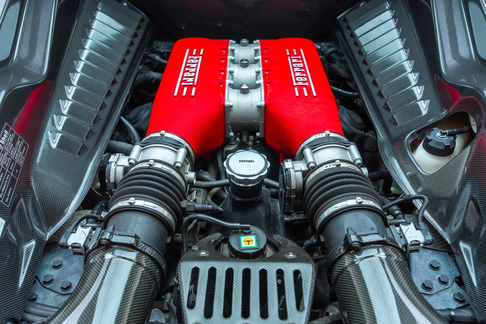 mph033_226886994_Used_2011_Ferrari_458_Italia_1786651954_3f0ae195fe