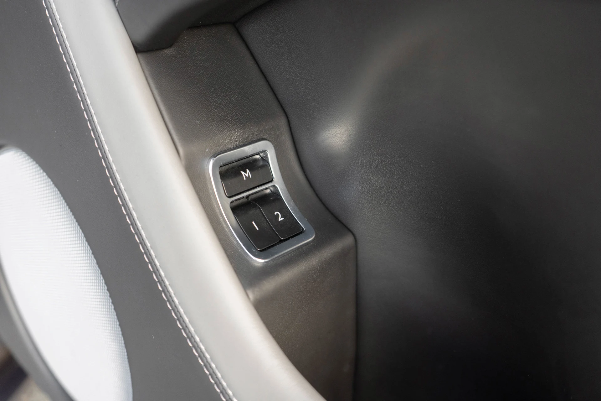 mph033_2279828095_34_d012a0fc5c