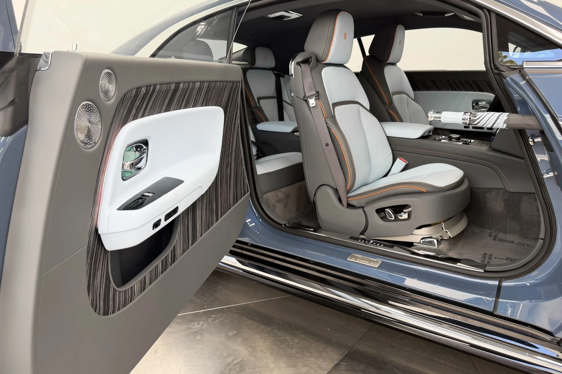mph033_2285025133_Used_2024_Rolls_Royce_Spectre_Launch_Package_Low_Miles_Canadel_Paneling_1782415802_3fcdd036e1