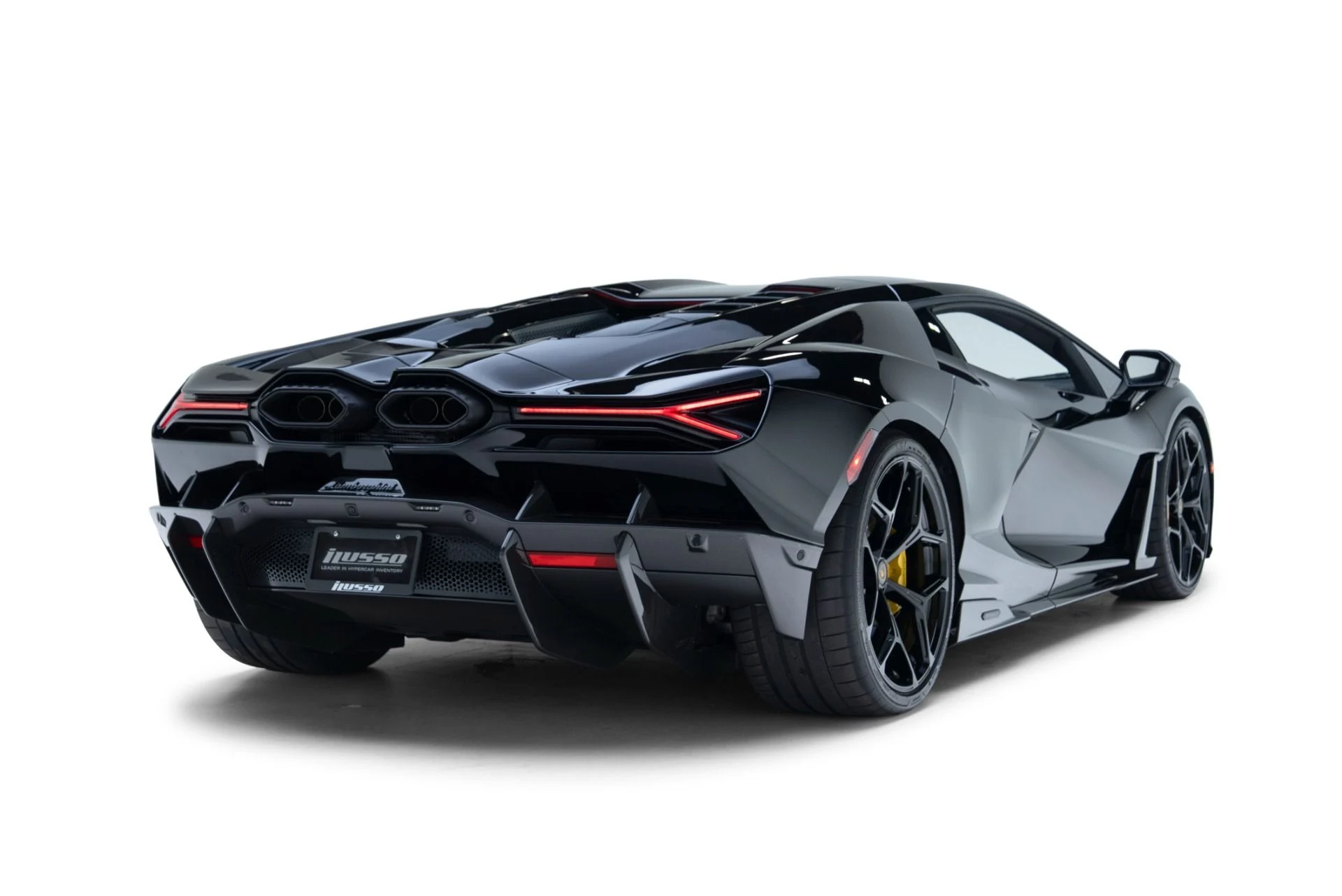 mph033_228855292_Used_2025_Lamborghini_Revuelto_1779986727_3f67c33e5c