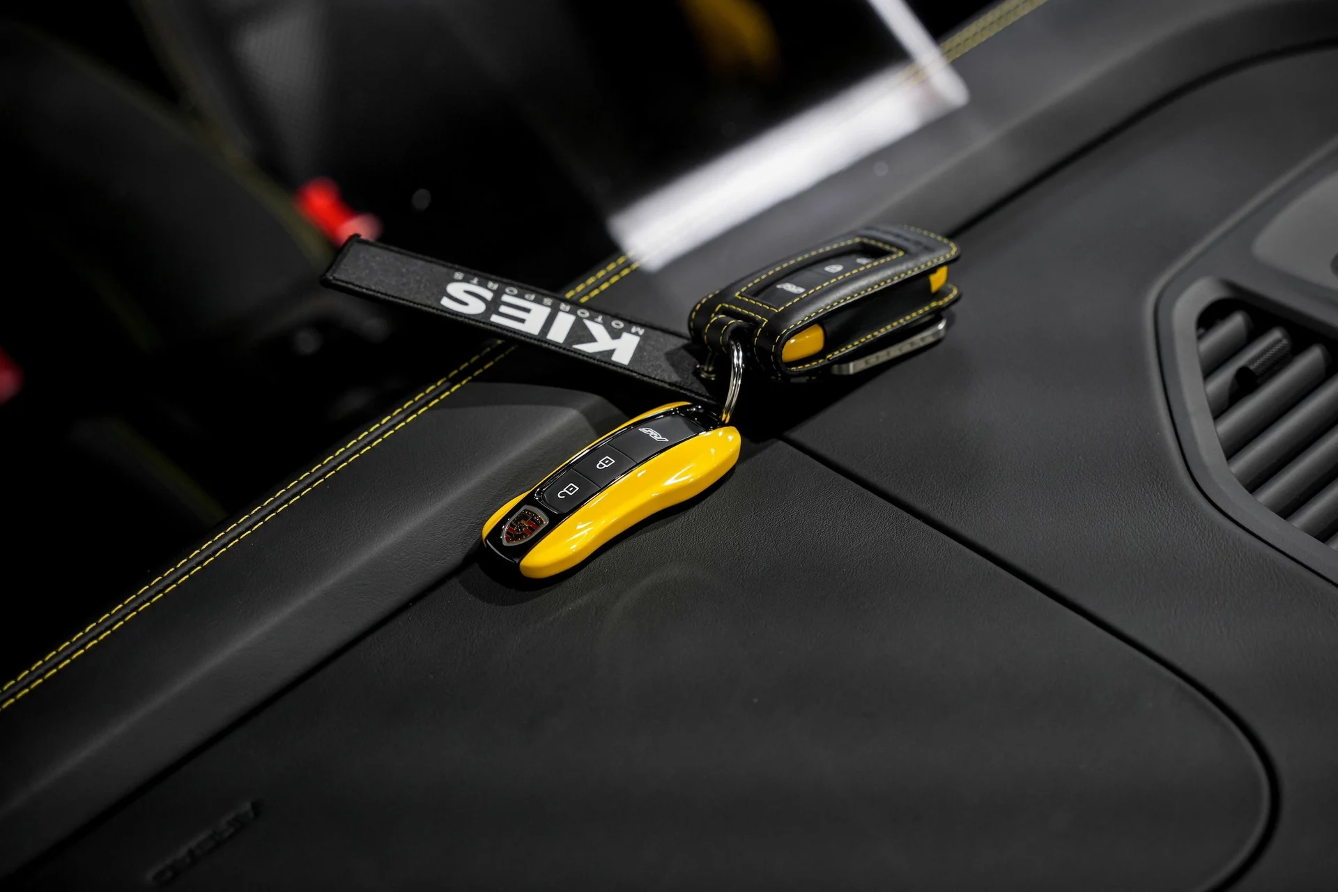 mph033_2298364051_5084197f5d9dcdf9e9aae095c2f3f6d6x_bbab2ff260