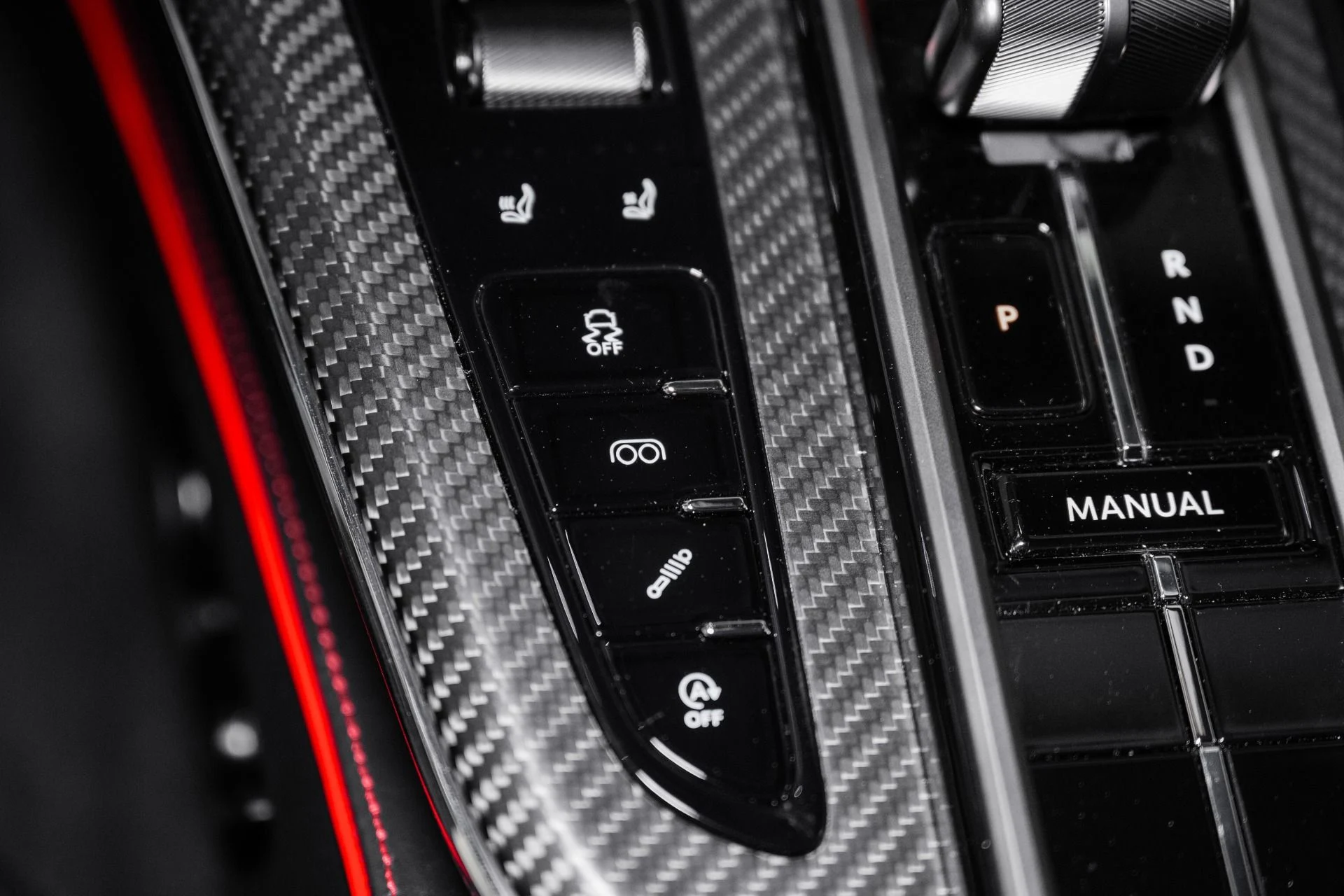 mph033_2303664365_New_2026_Aston_Martin_Vantage_S_1776402995_42935b6e2e