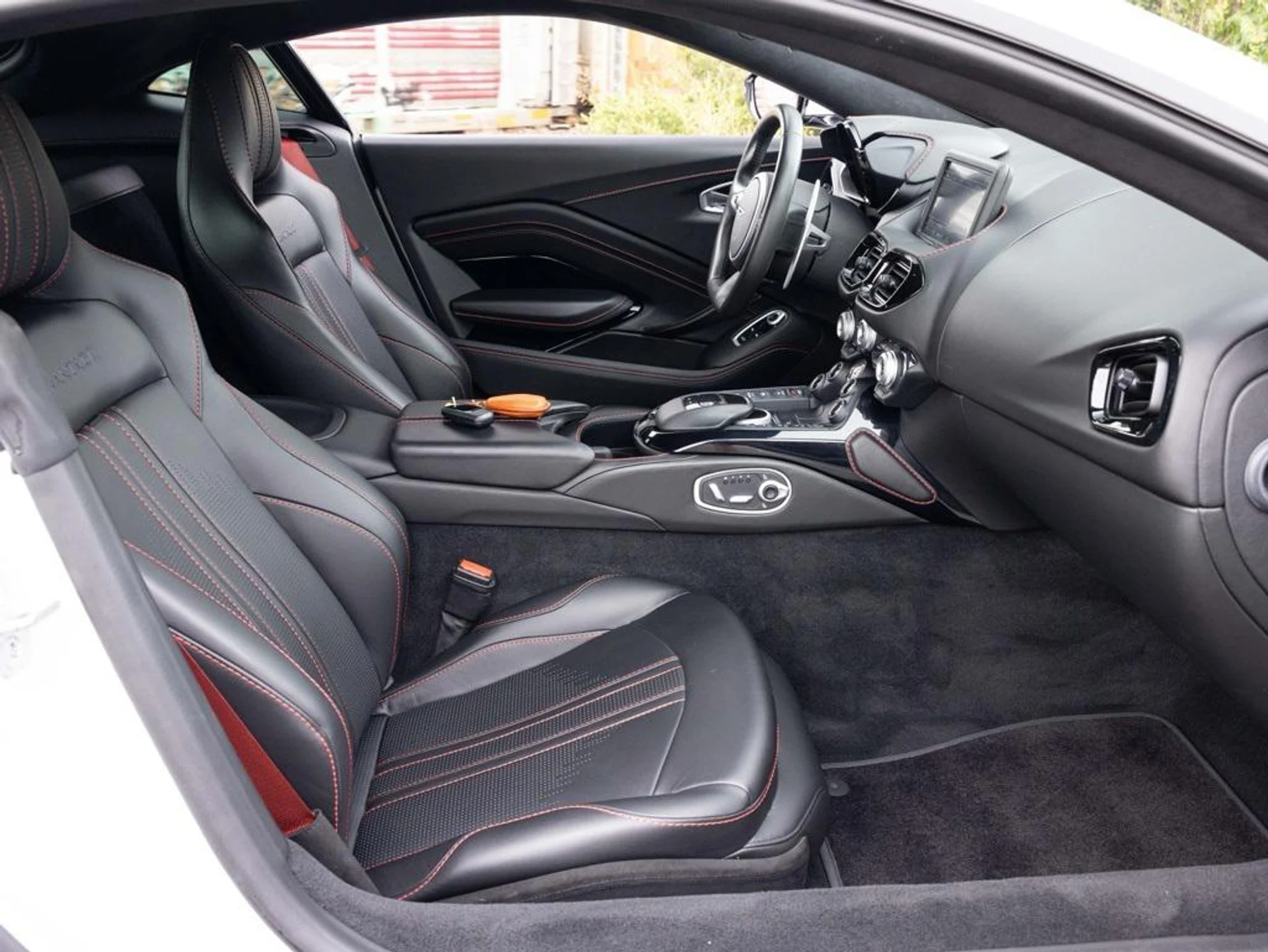 mph033_2306809536_266111782_68b1848b1f109c98f21c722c_c46f8f1eea