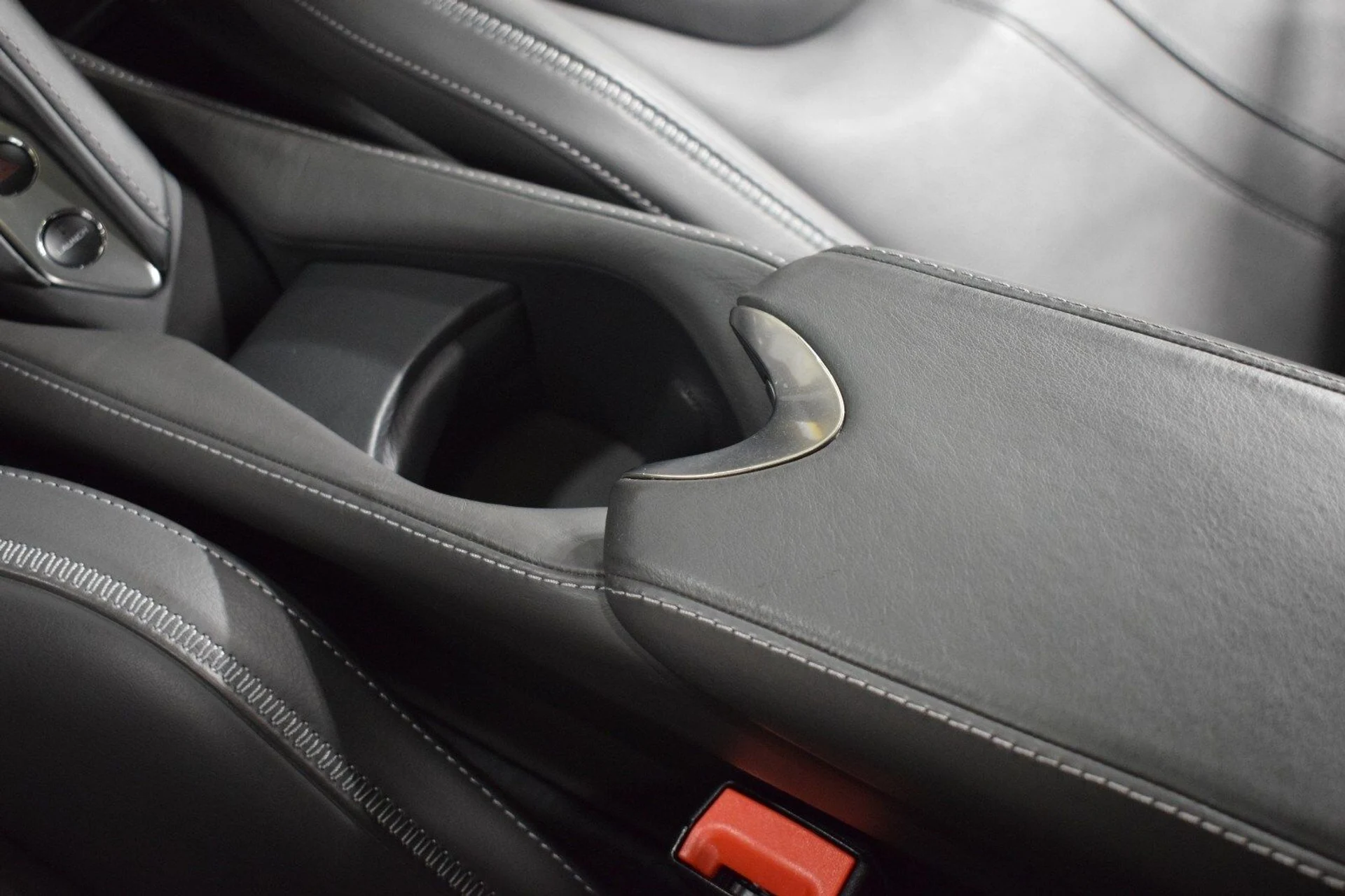 mph033_2329373129_ce0e8434f885850a7d1b600a8411995dx_19c59d9e9f