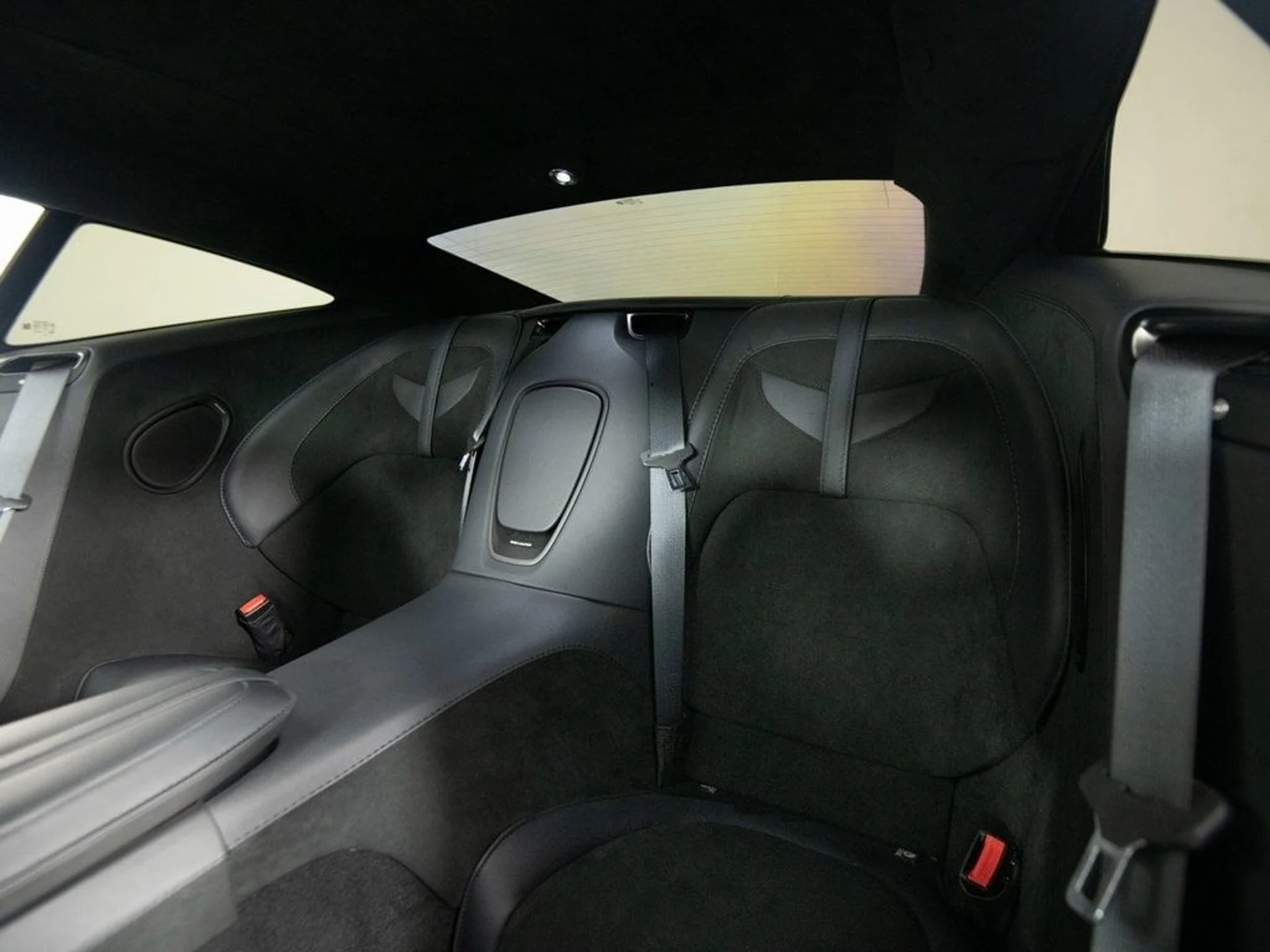 mph033_2334686052_e01b4e2f19f785df4d063efe97b5bf64x_389281565d